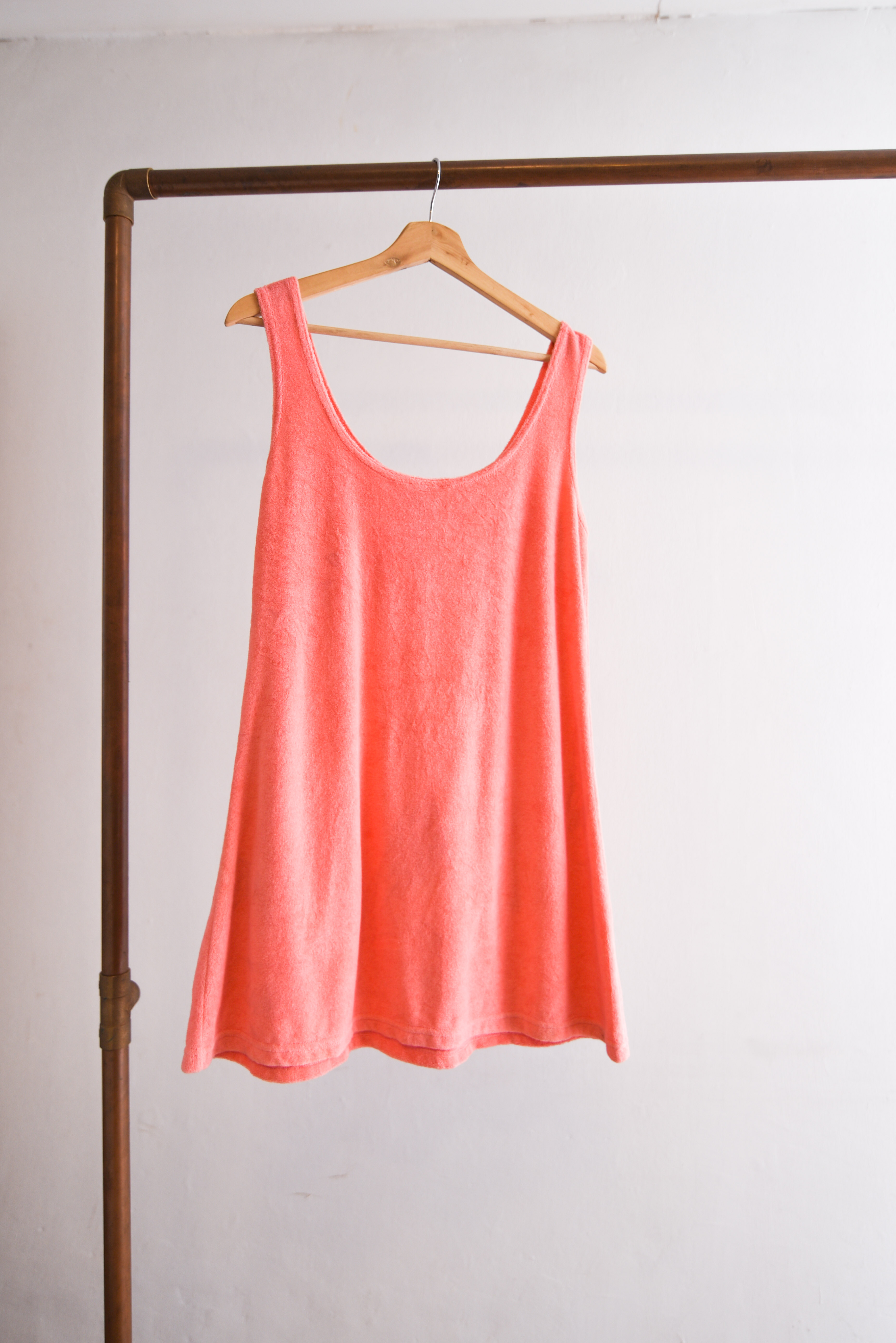 Vestido de playa coral