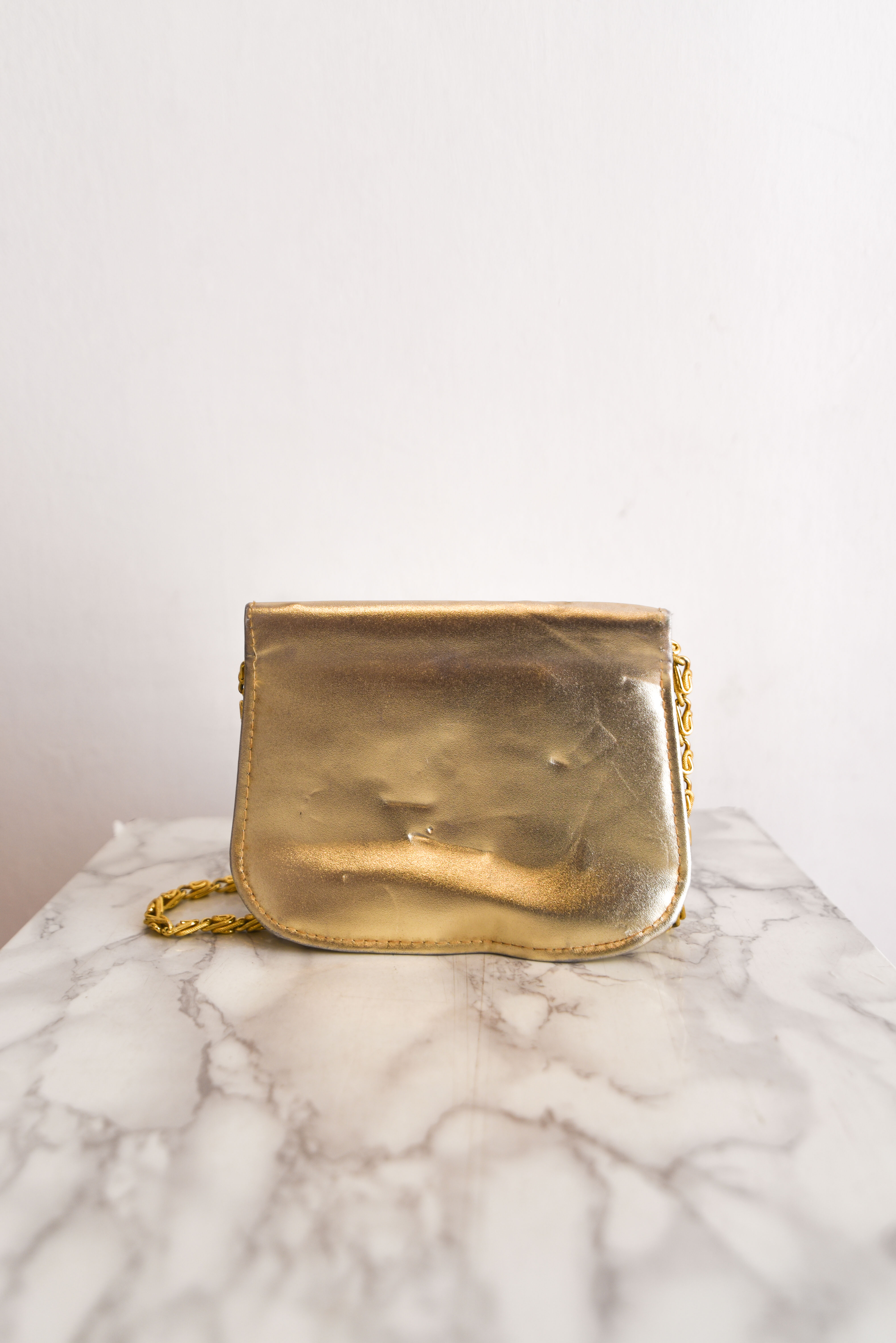 Carterita vintage dorada fiesta