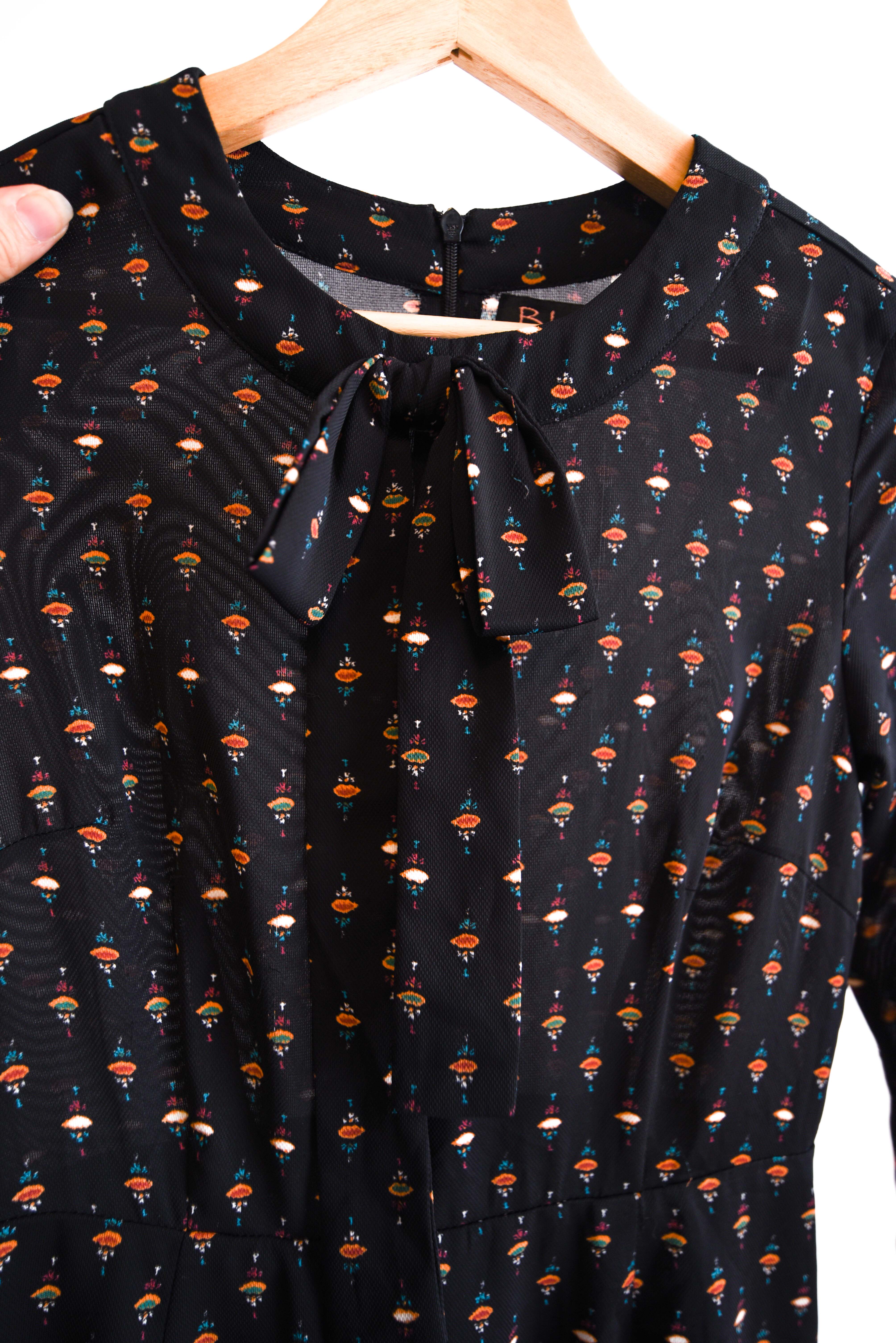 Vestido negro ribbon