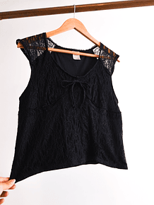 Top encaje black