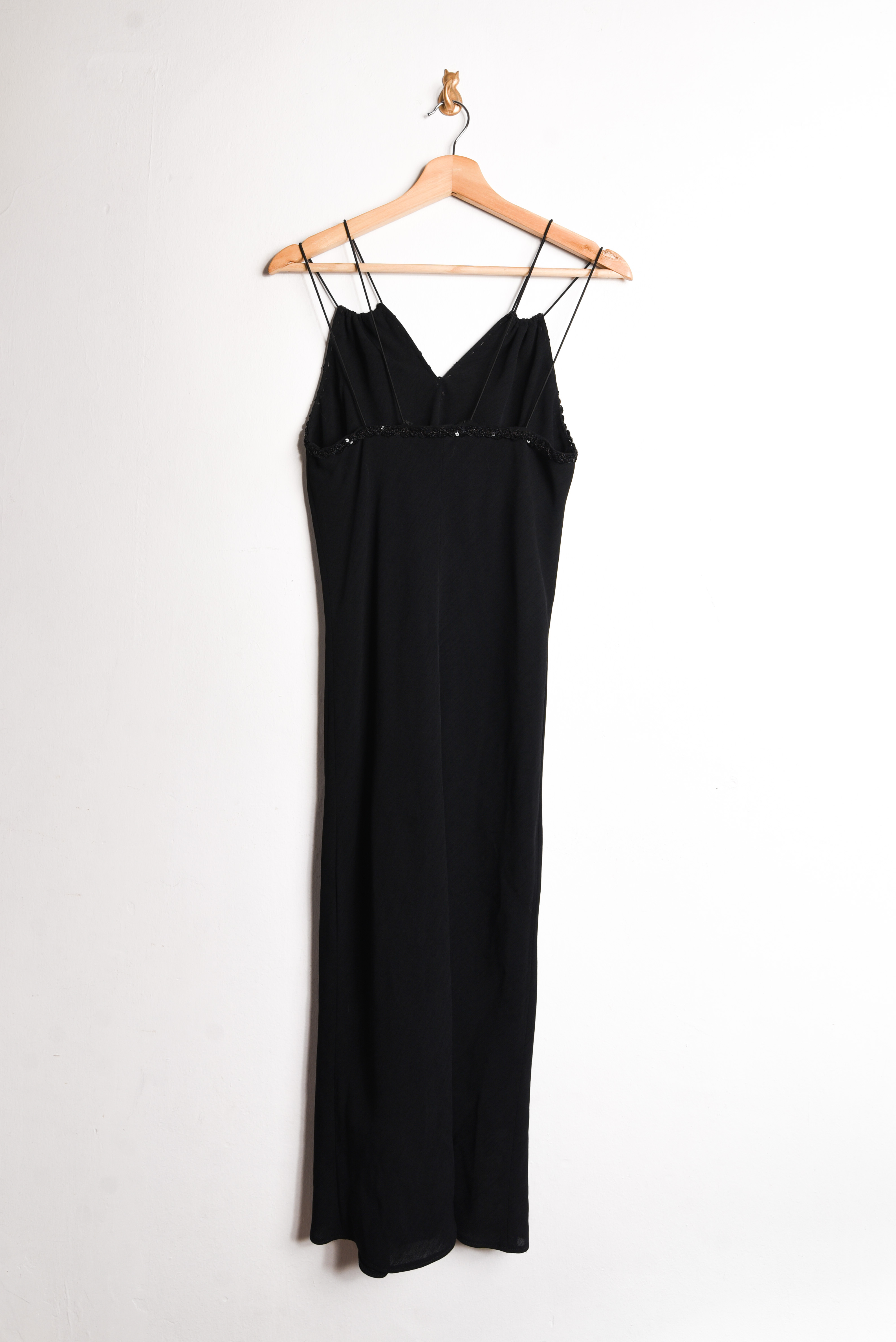 Vestido negro 90s lentejuelas