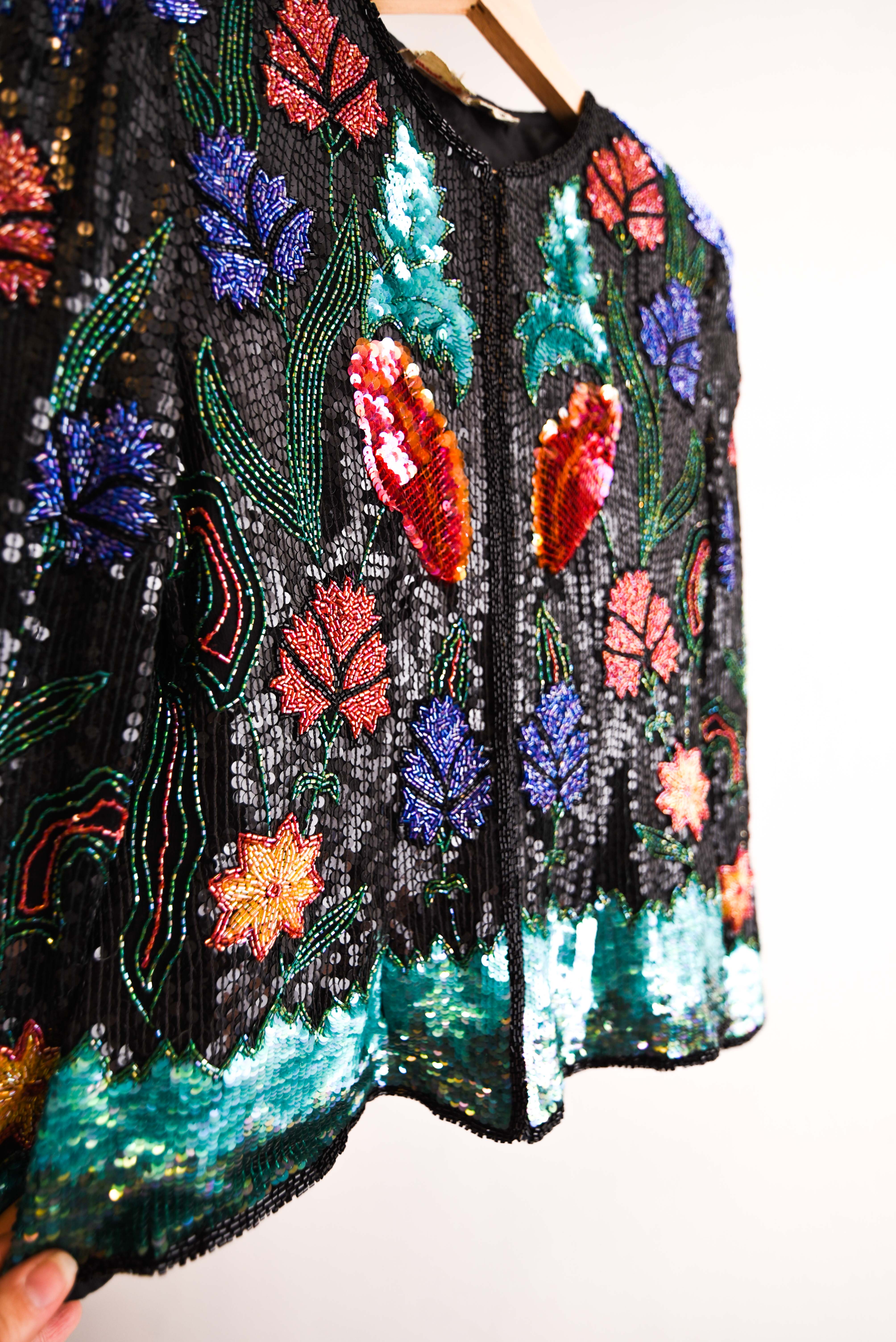 Chaqueta seda bordada vintage