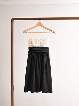 Vestido bicolor satinado lazo