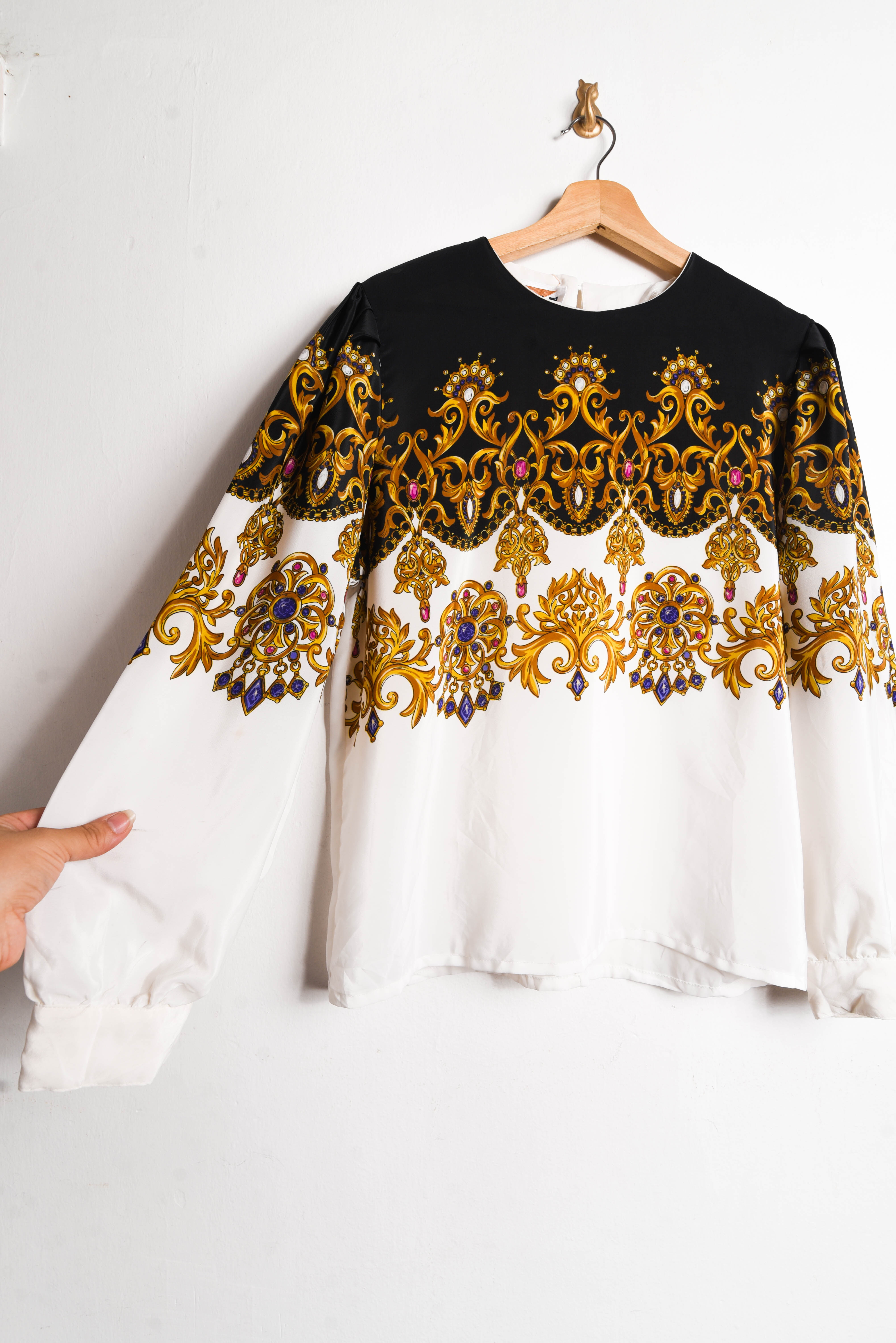 Blusa barroca vintage