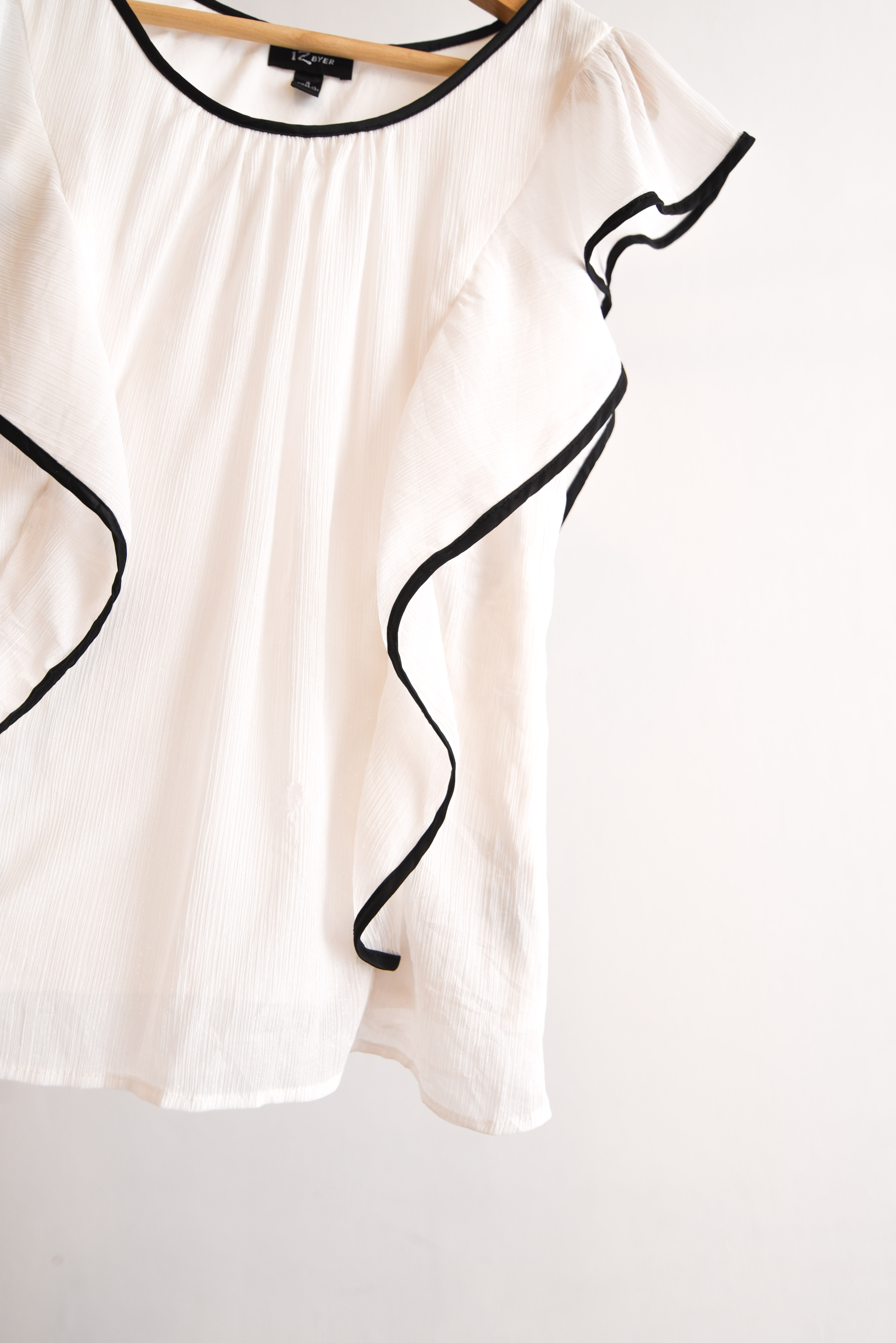 Blusa blanca brillitos