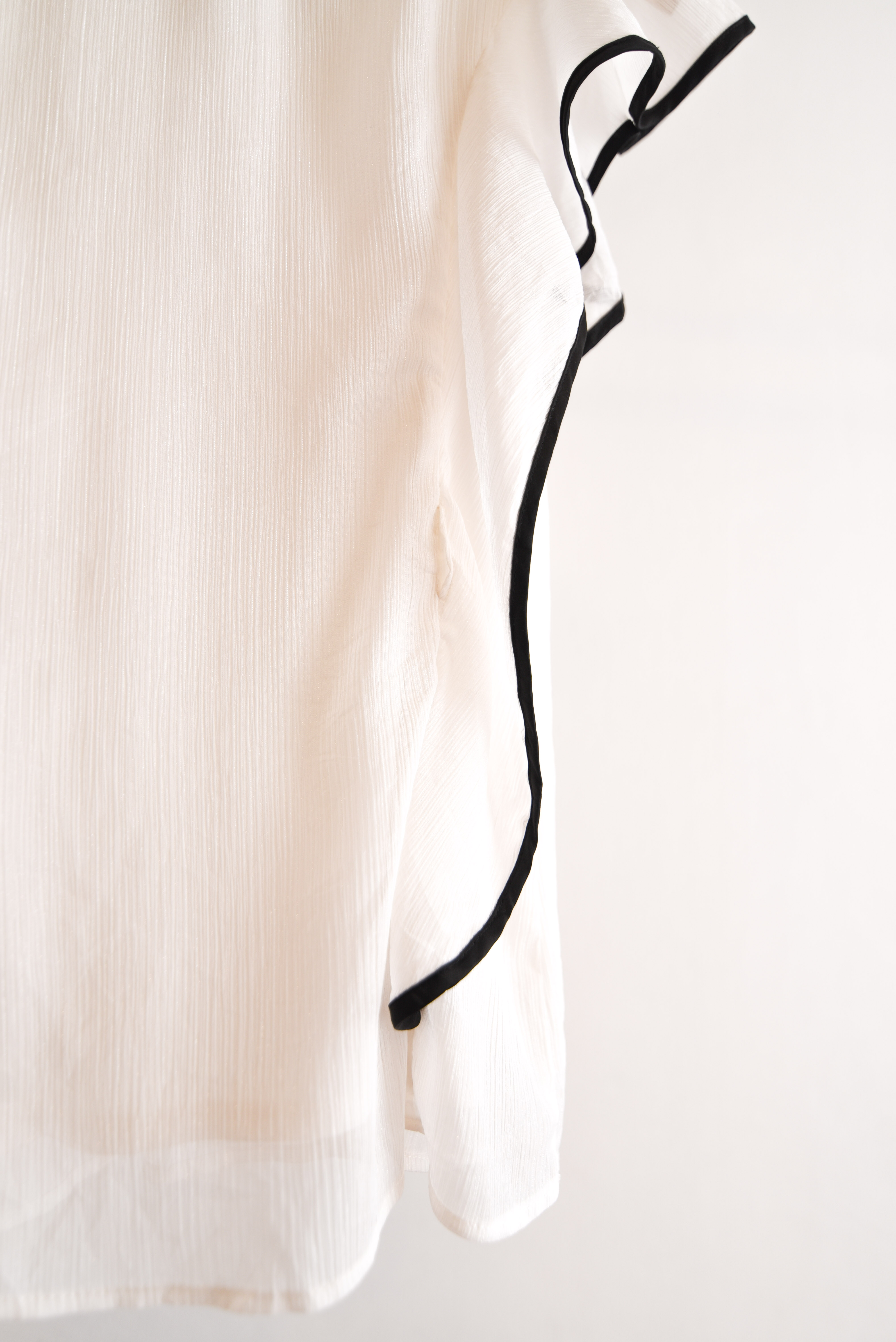 Blusa blanca brillitos