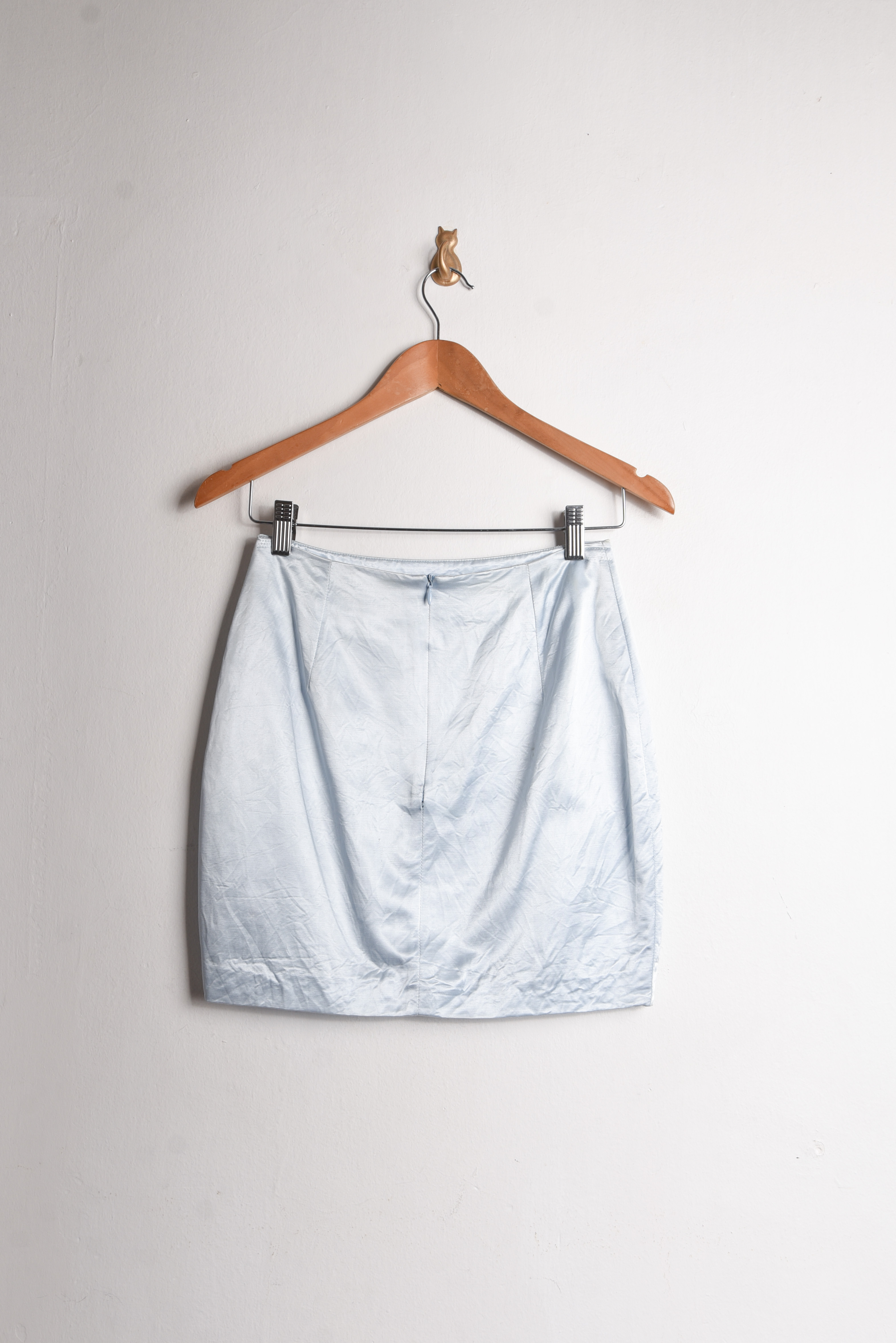 Falda Versus Versace