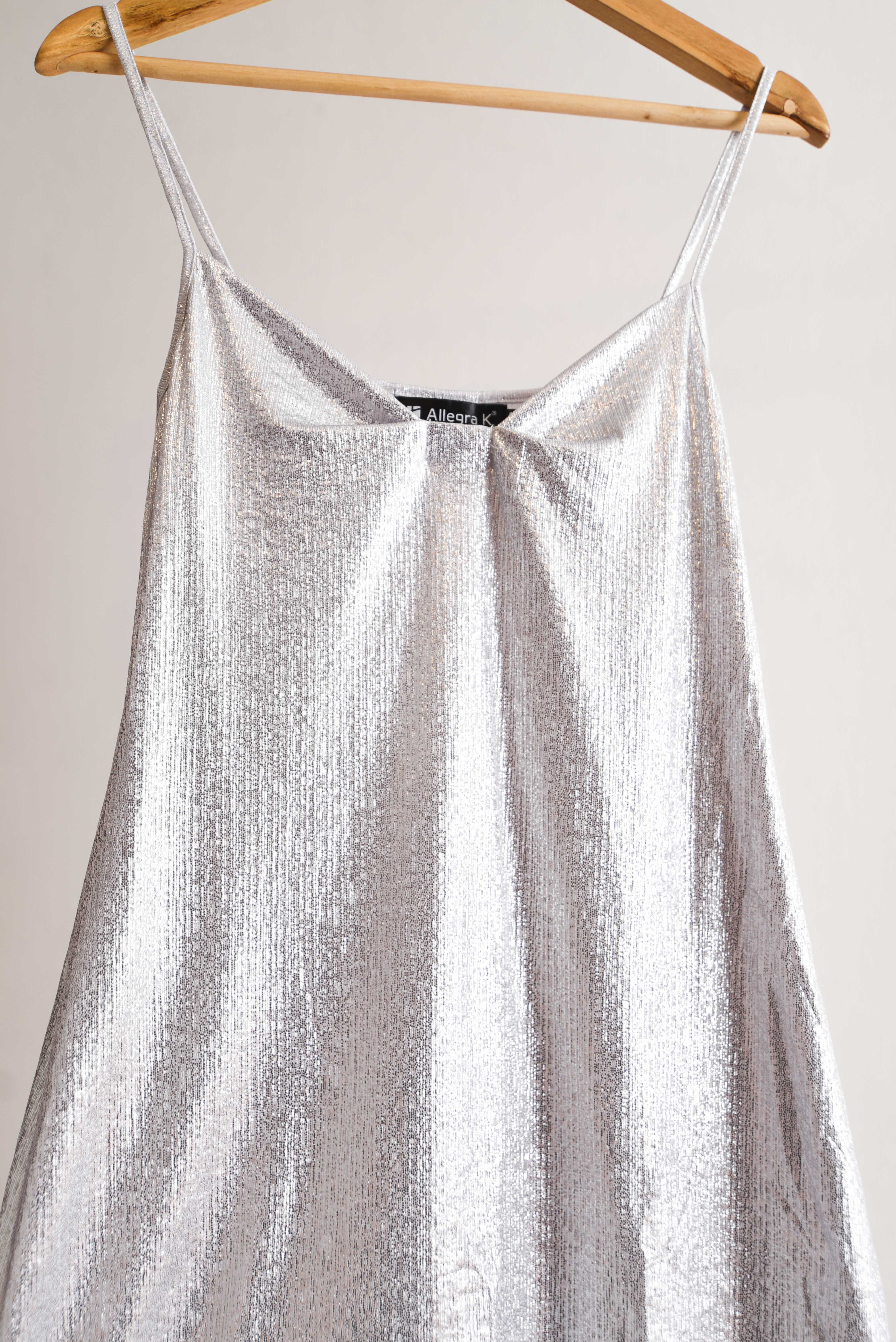 Vestido brillos plata