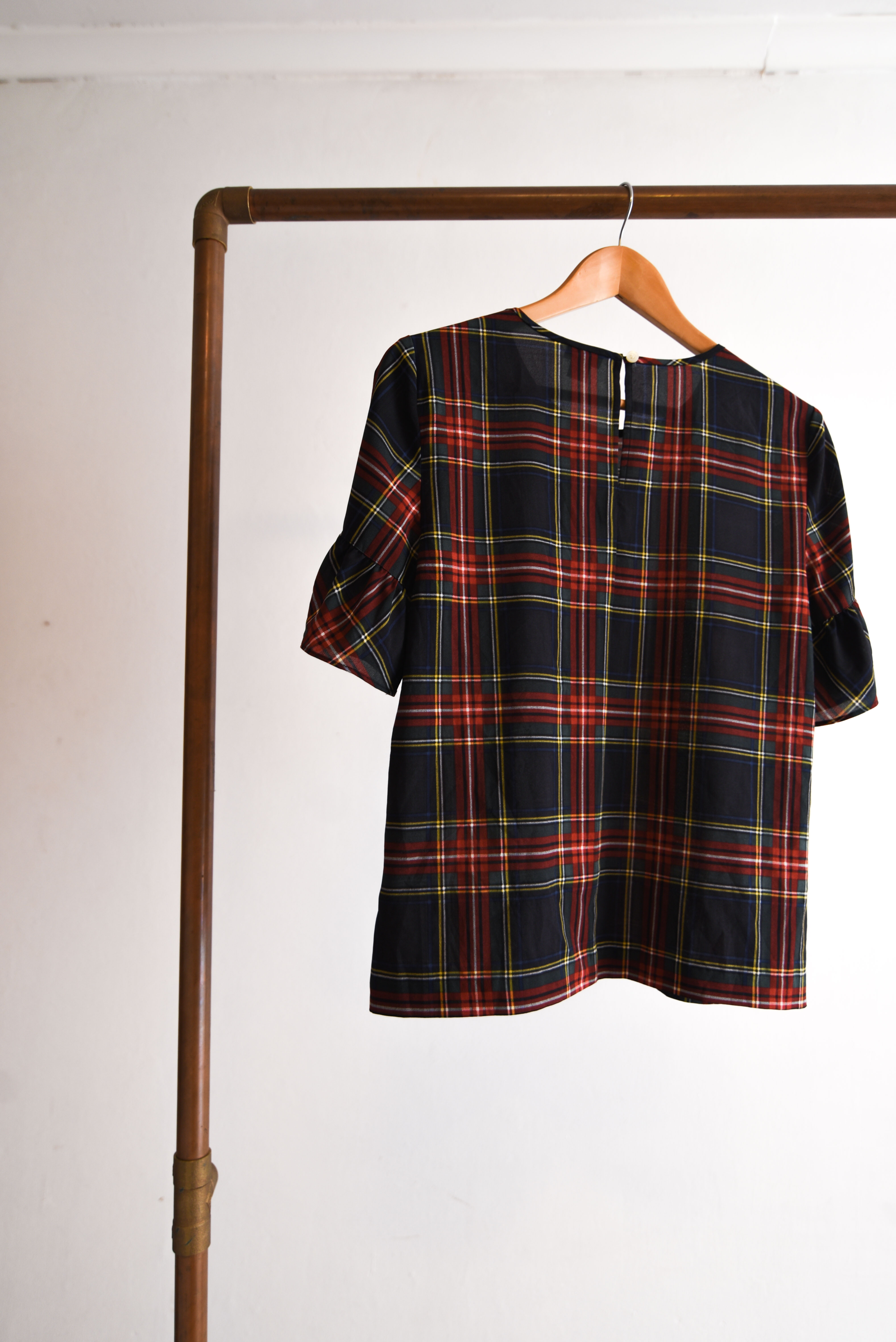 Blusa tartán vuelos