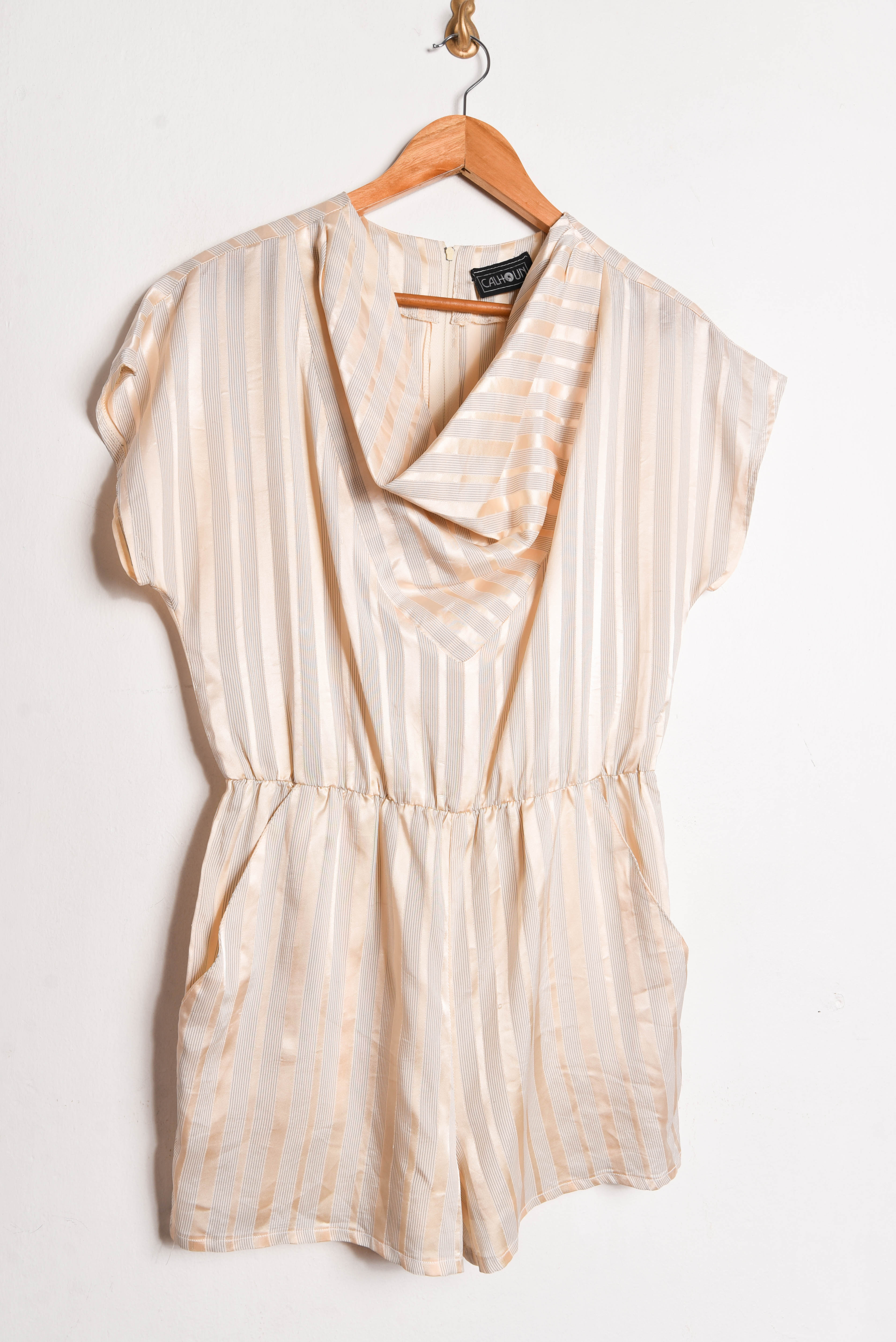 Enterito satinado drapeado vintage