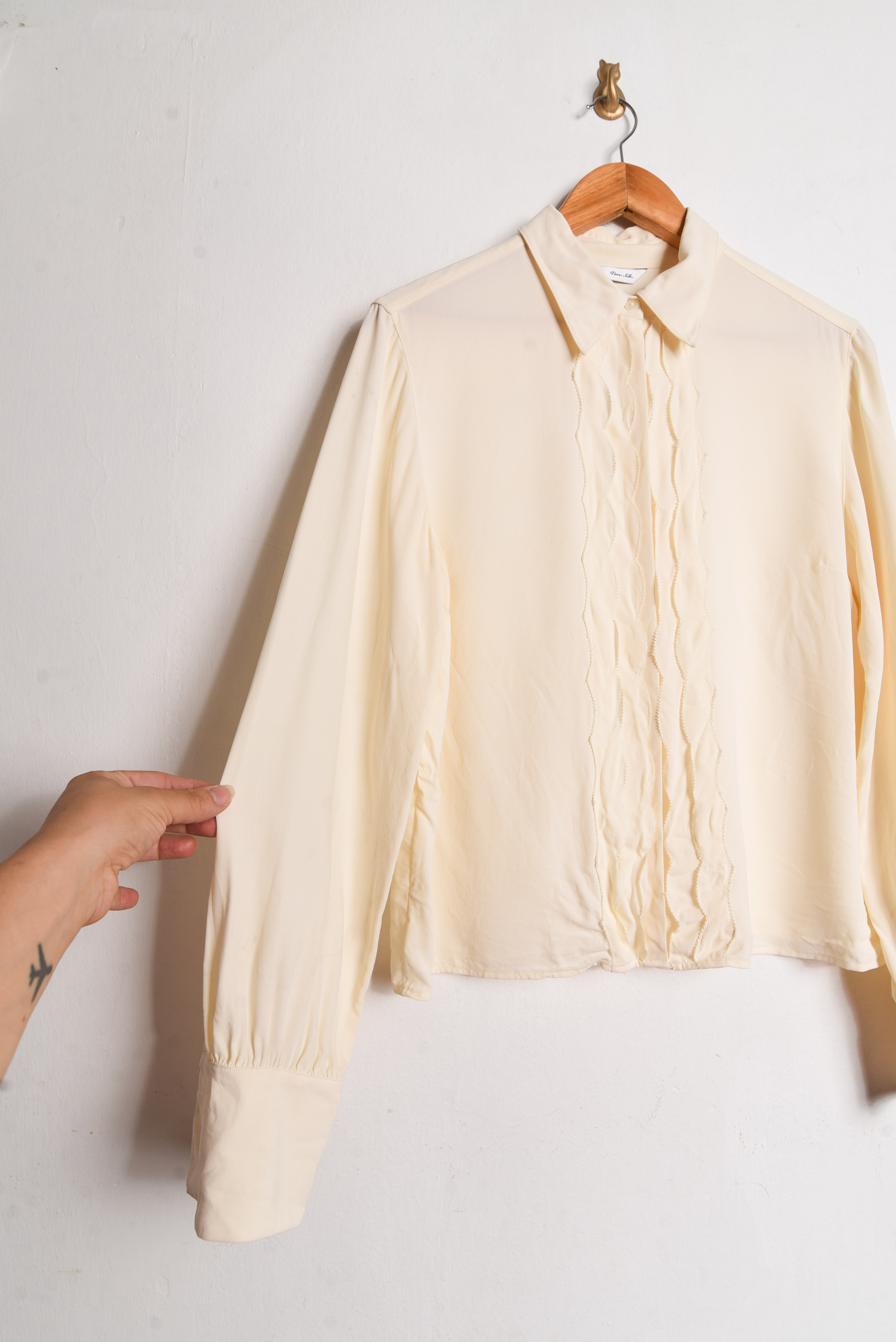 Blusa marfil seda vintage 