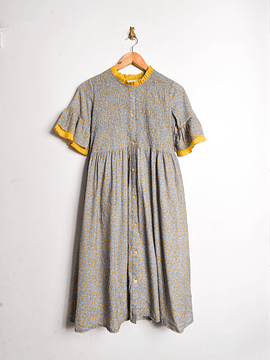 Vestido celeste floral vuelos