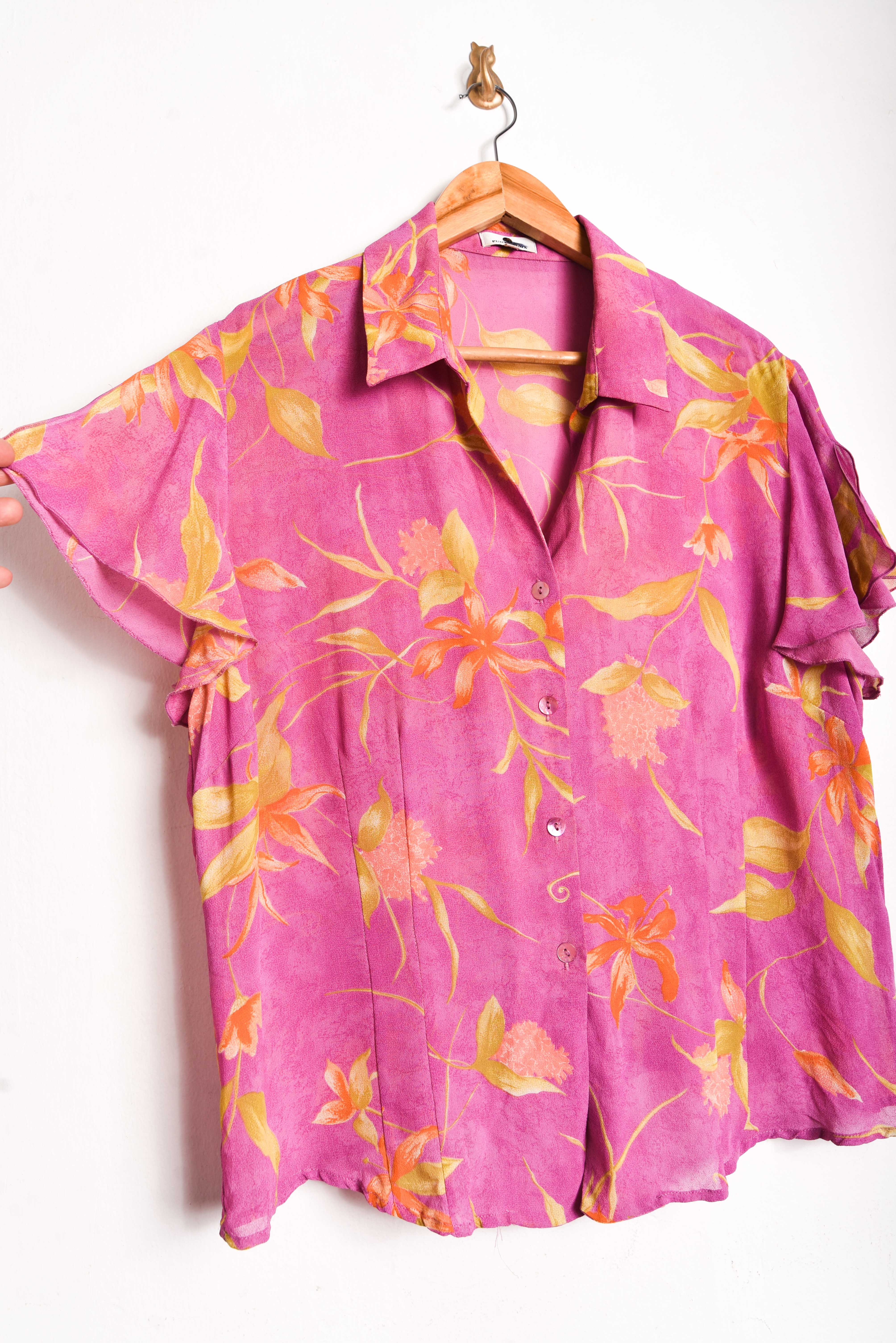 Blusa rosa floral vaporosa