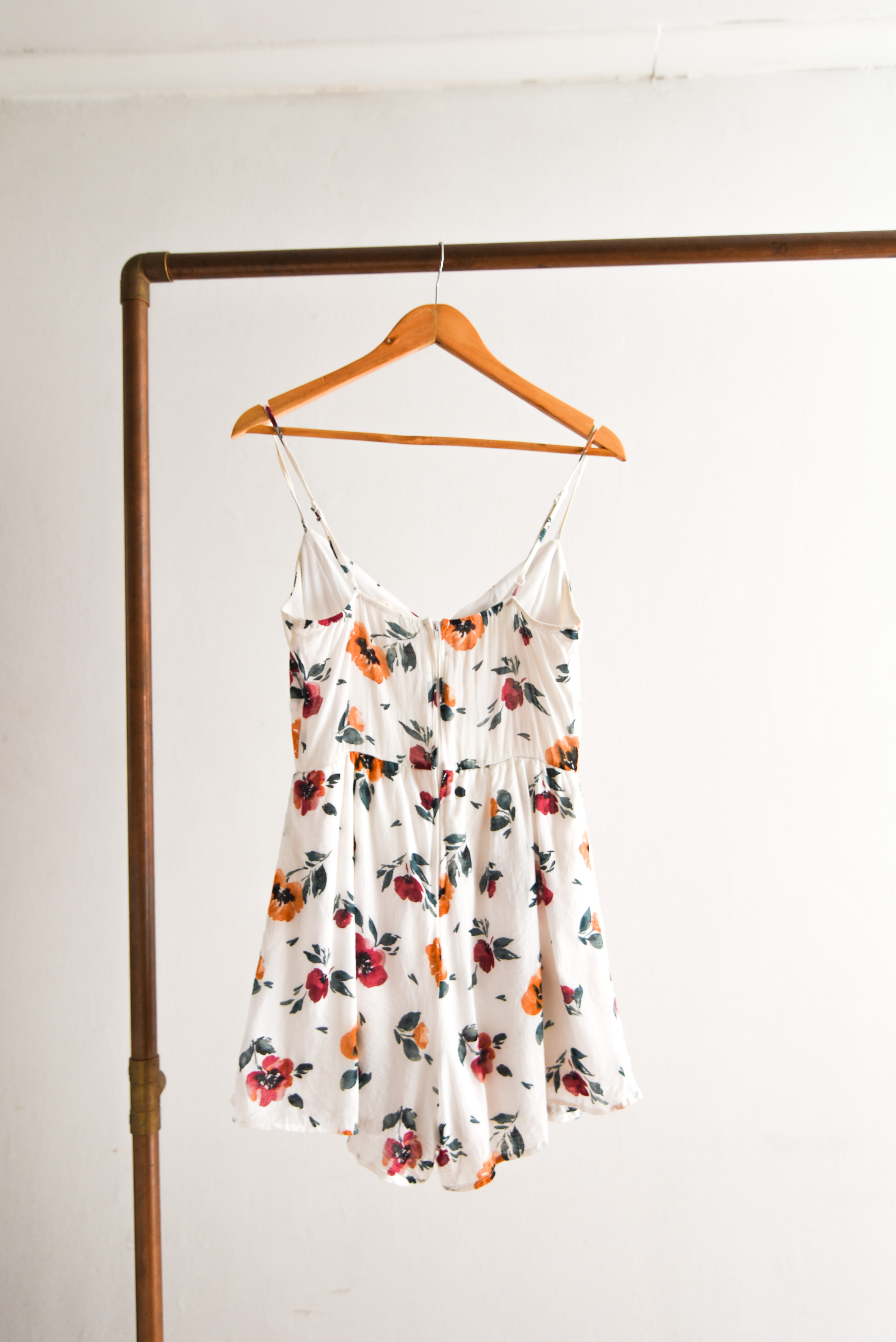 Enterito floral nudo