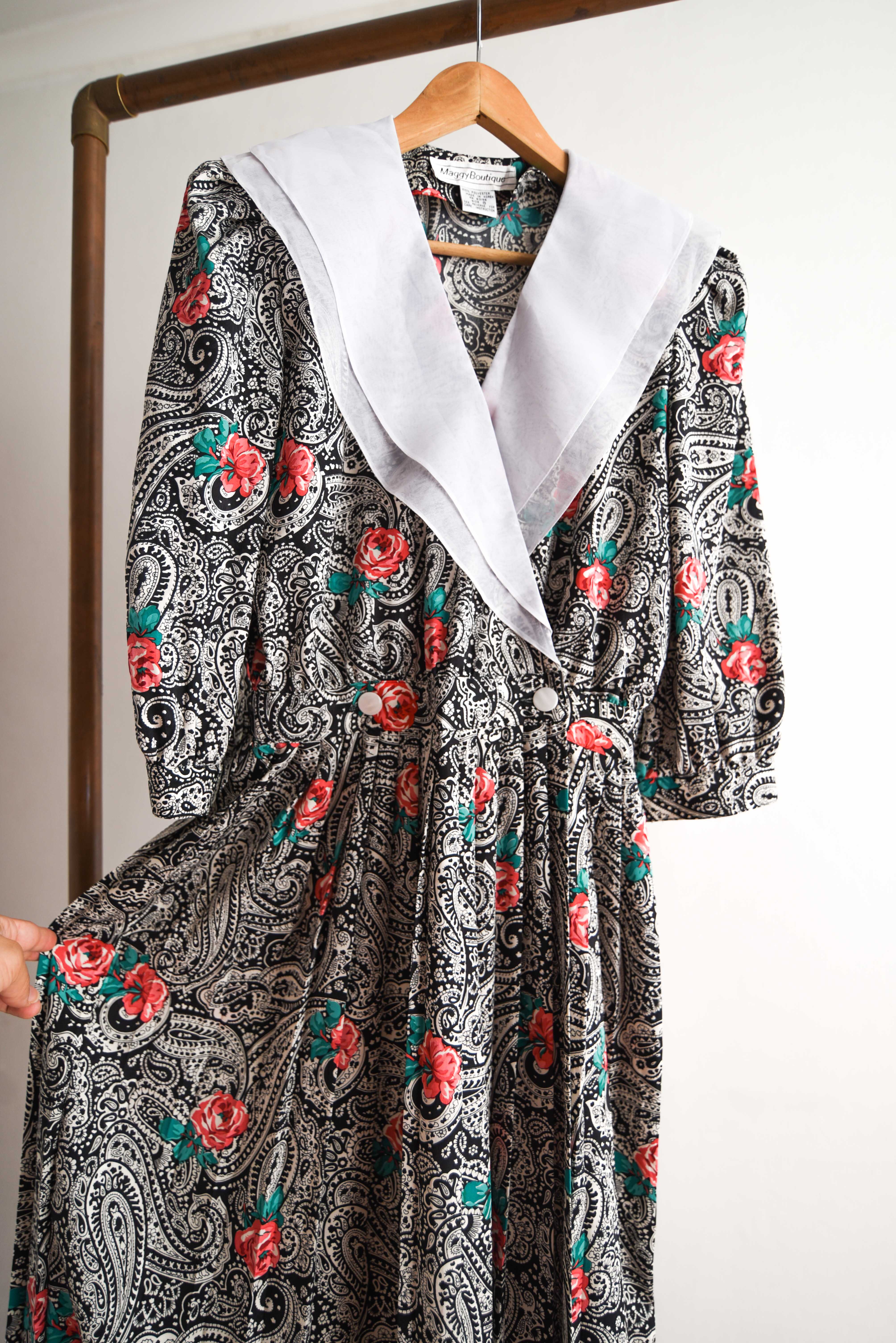 Vestido romántico vintage cuellito