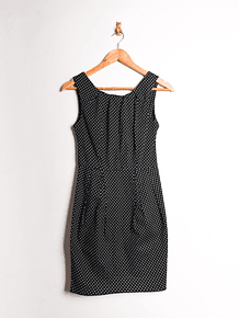 Vestido negro lunares