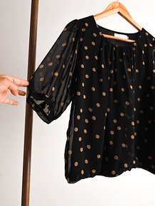 Blusa vaporosa lunares