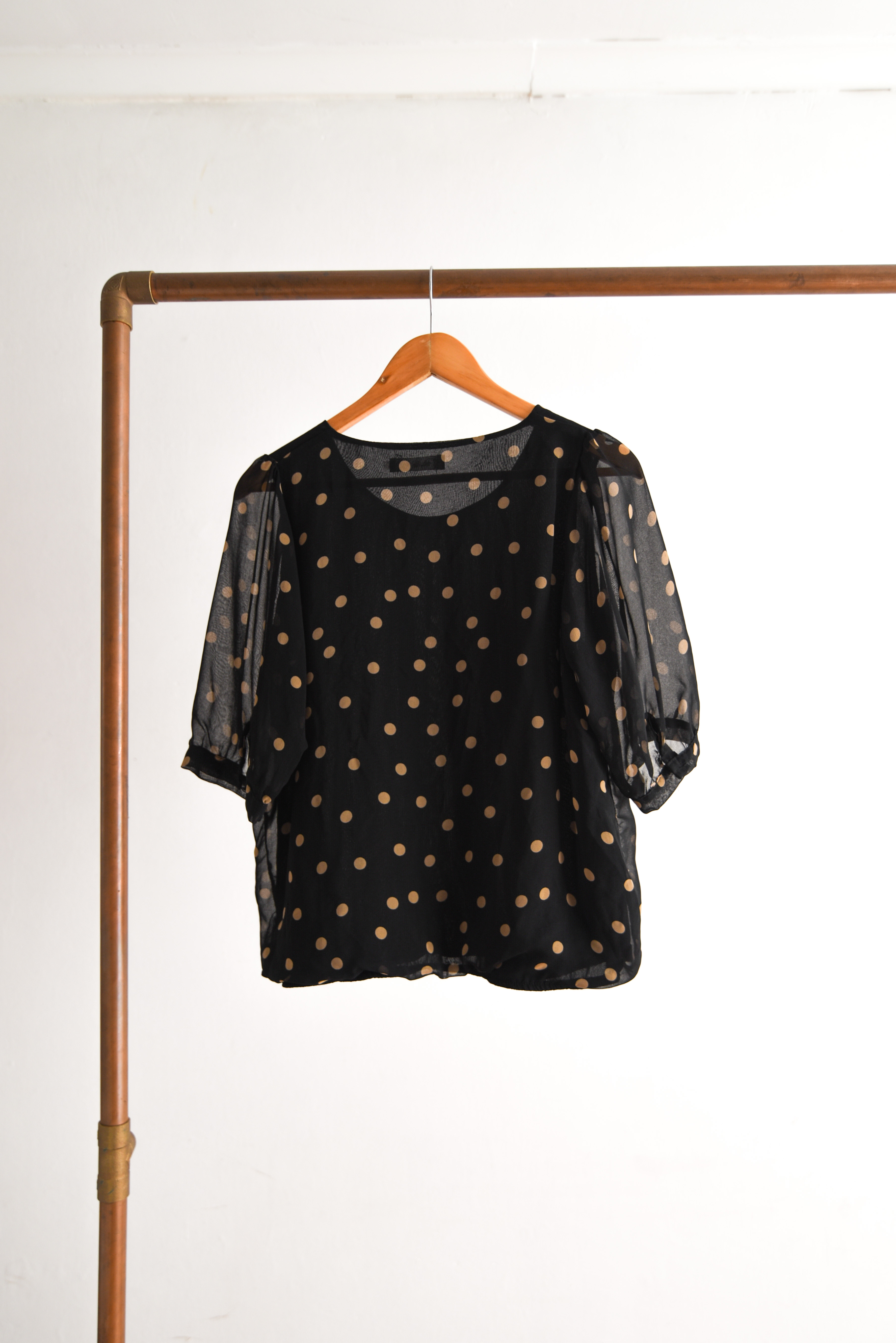 Blusa vaporosa lunares