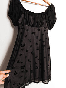 Vestido negro flores velvet 