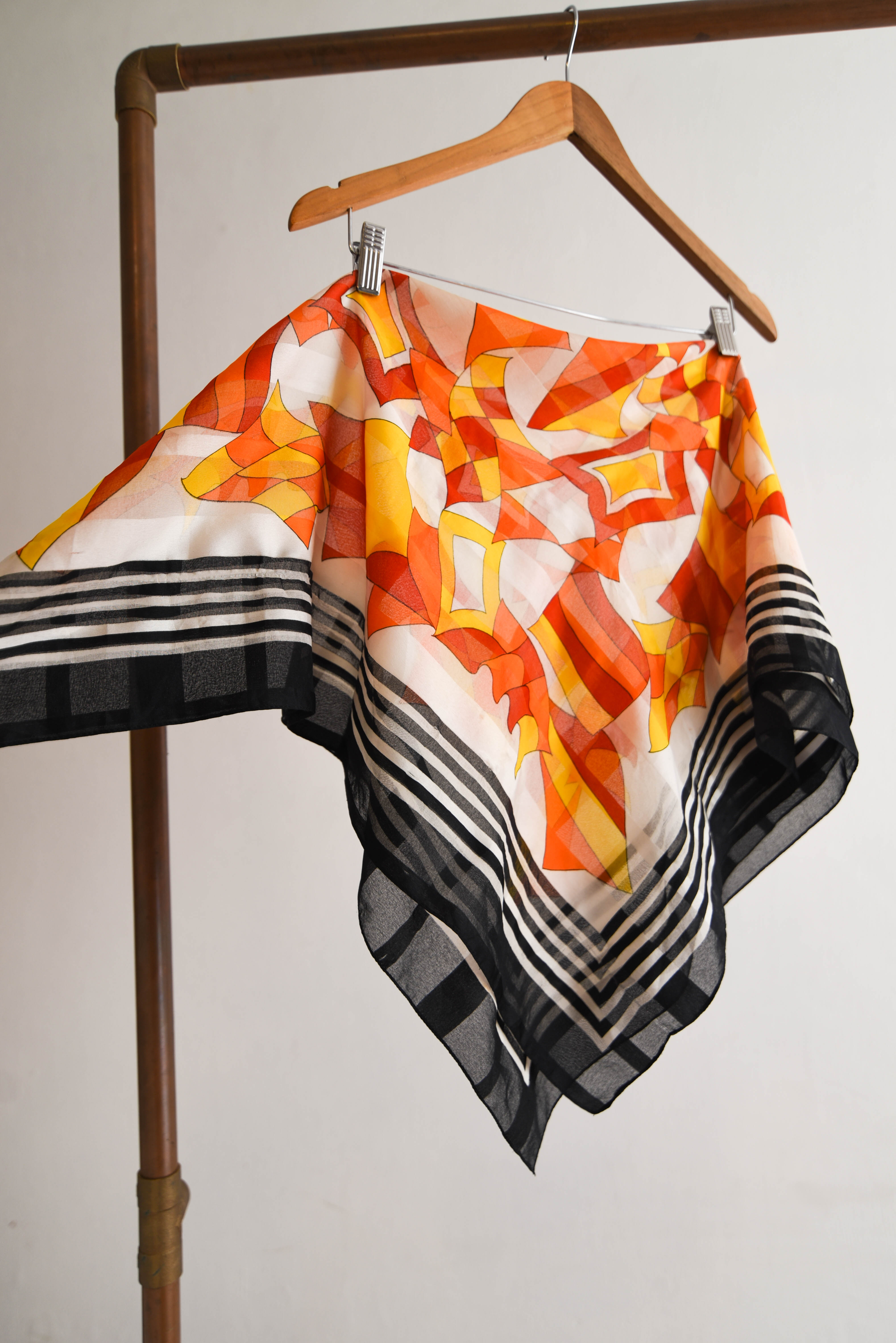 Pañuelo vintage banderines