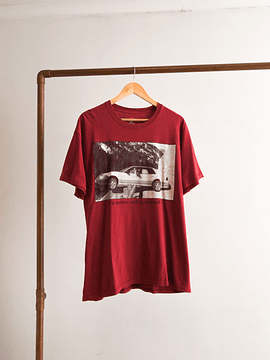 Polera gráfica burdeo