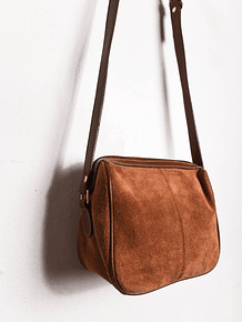 Cartera gamuza café 90s