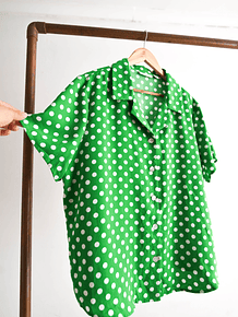 Blusa green polka dots