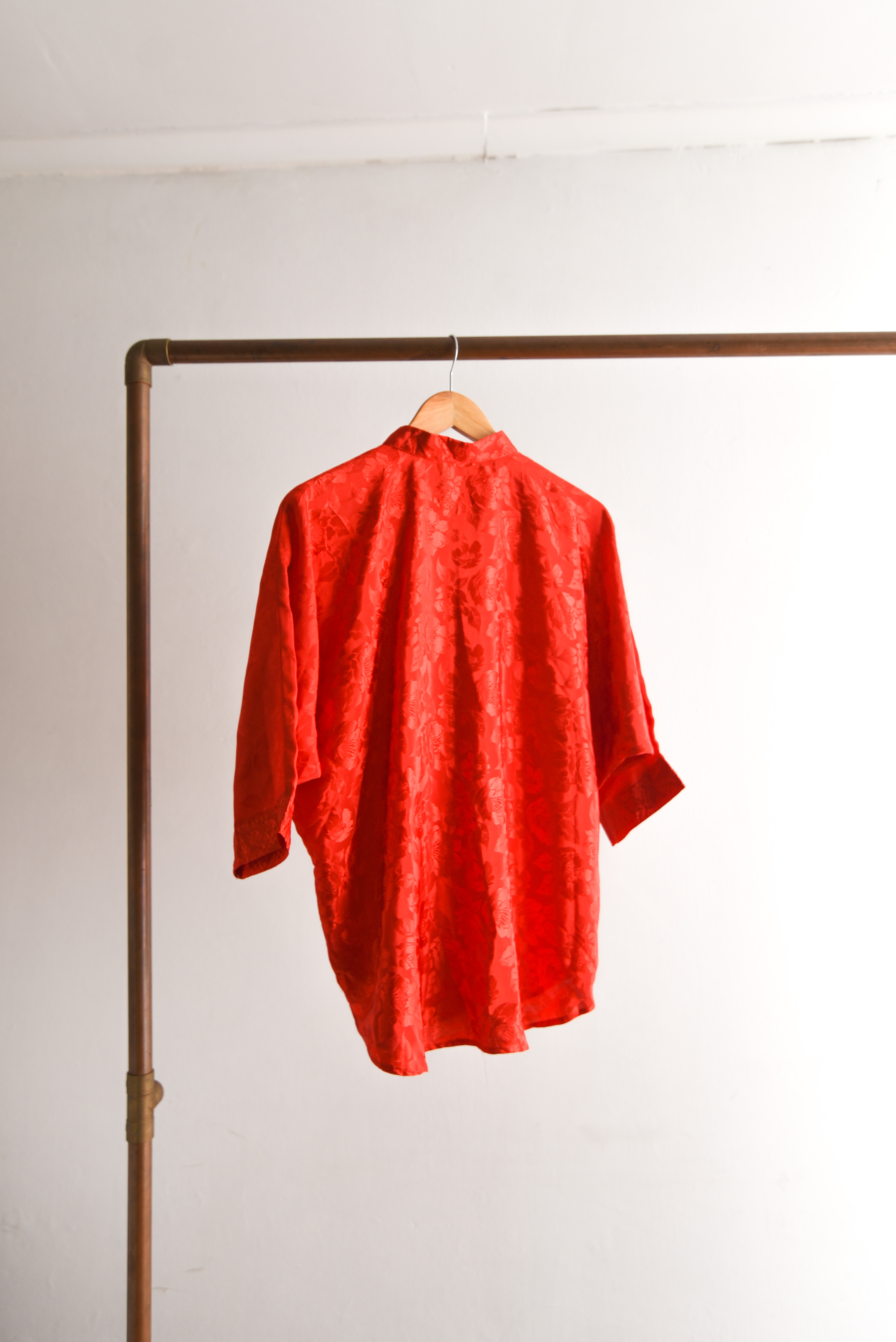 Blusa roja 80s brocato