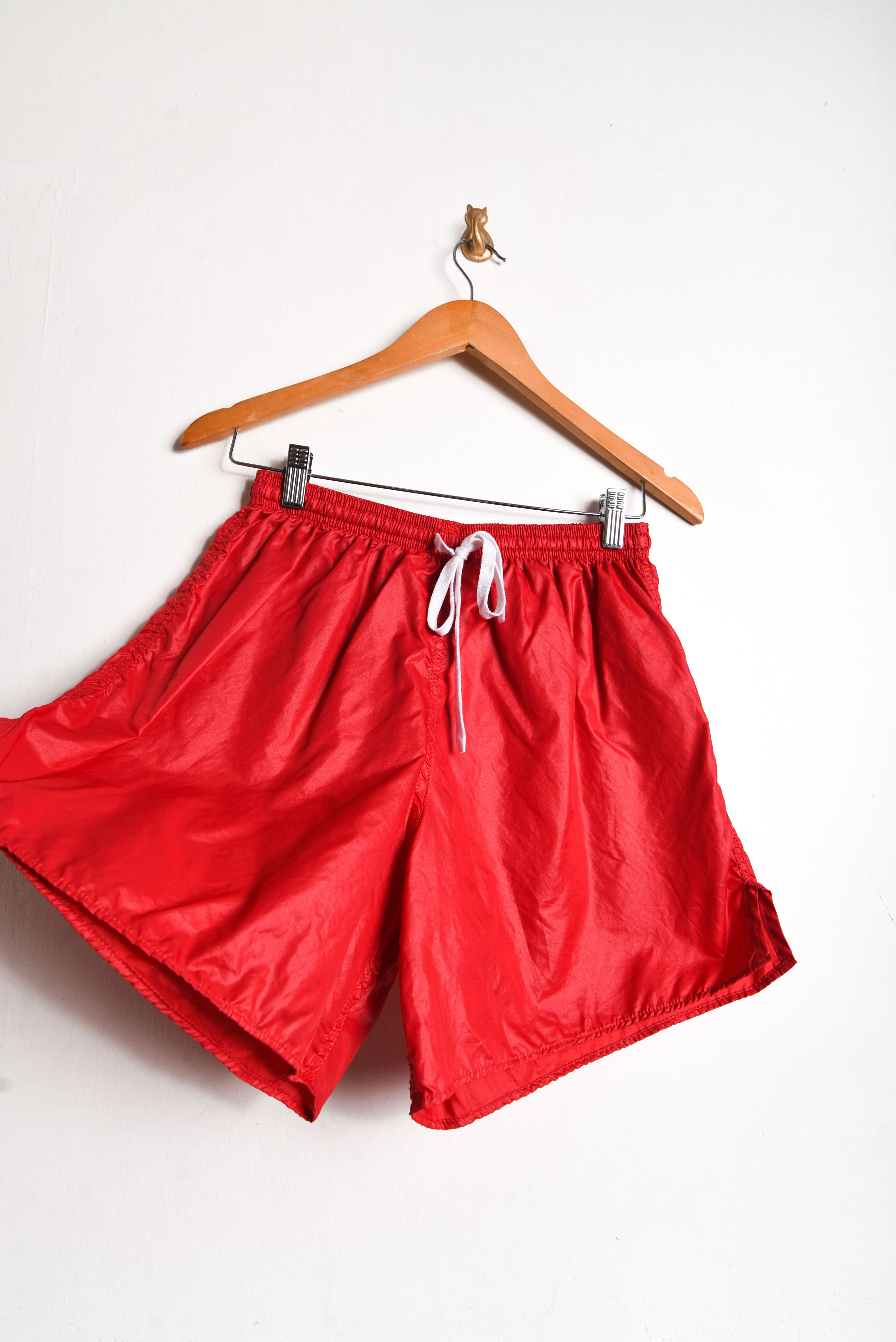Short rojo sporty