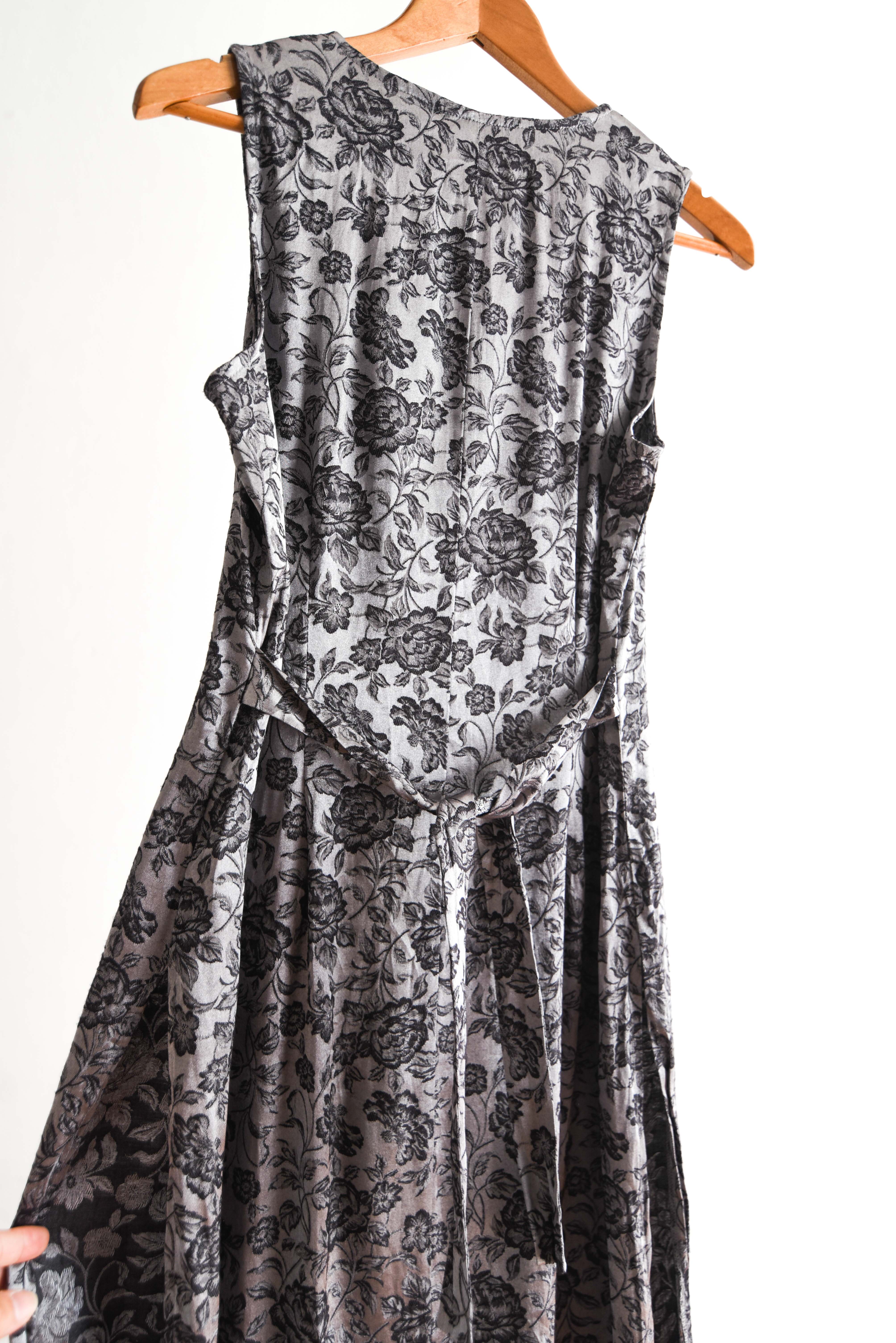 Vestido tapado brocato silver botones