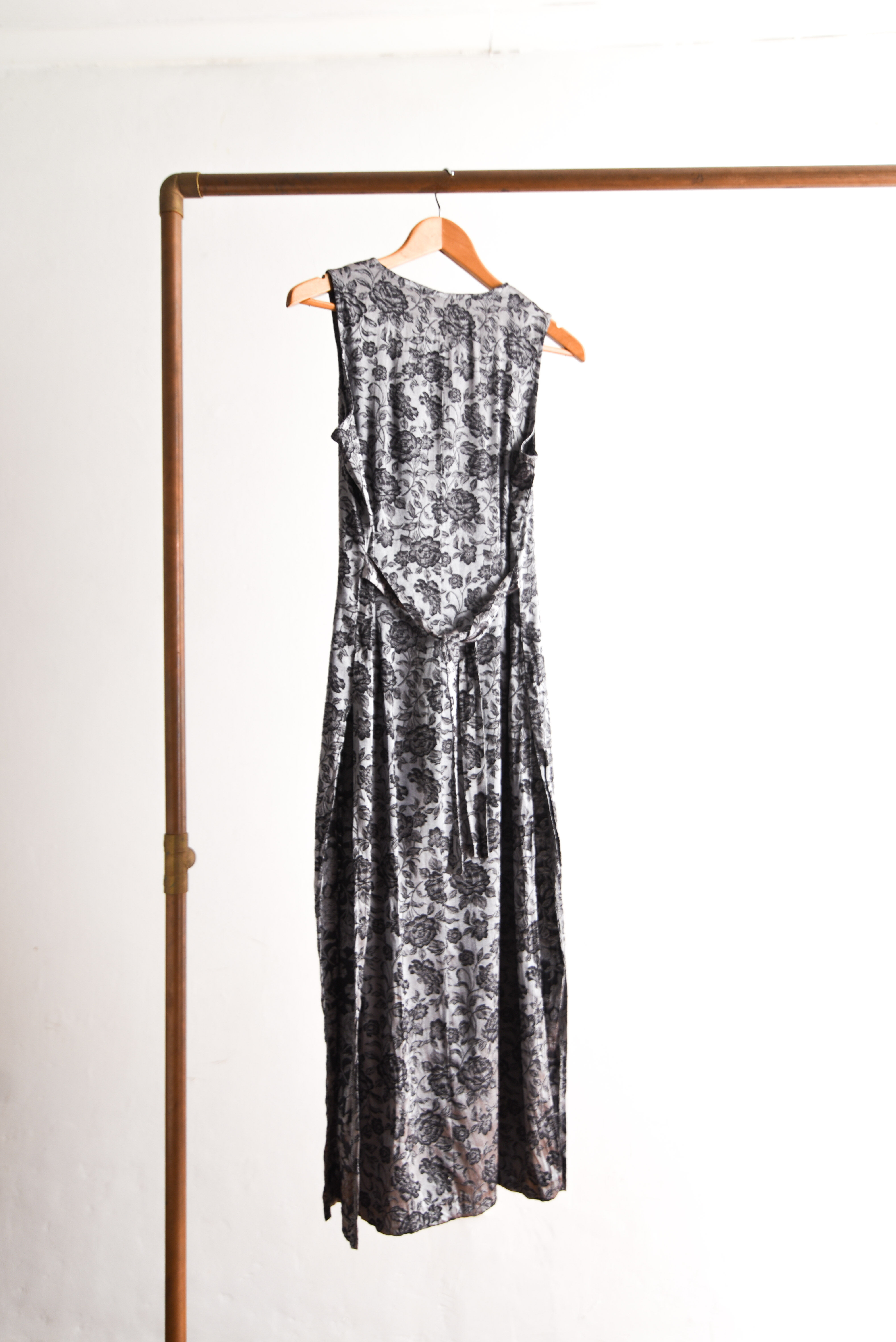 Vestido tapado brocato silver botones