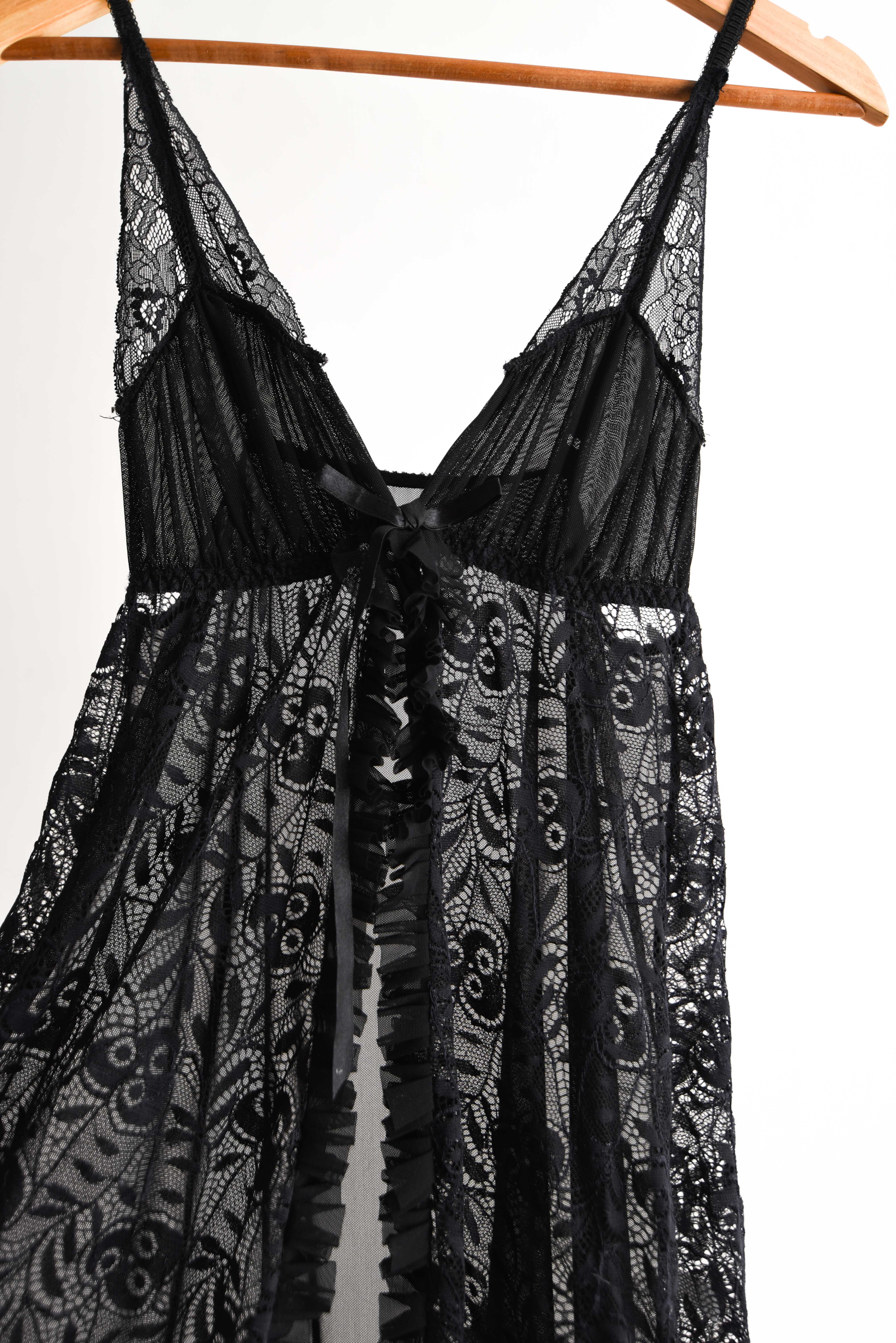 Babydoll negro encaje