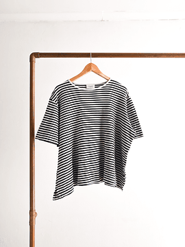 Polera rayada vintage b&w