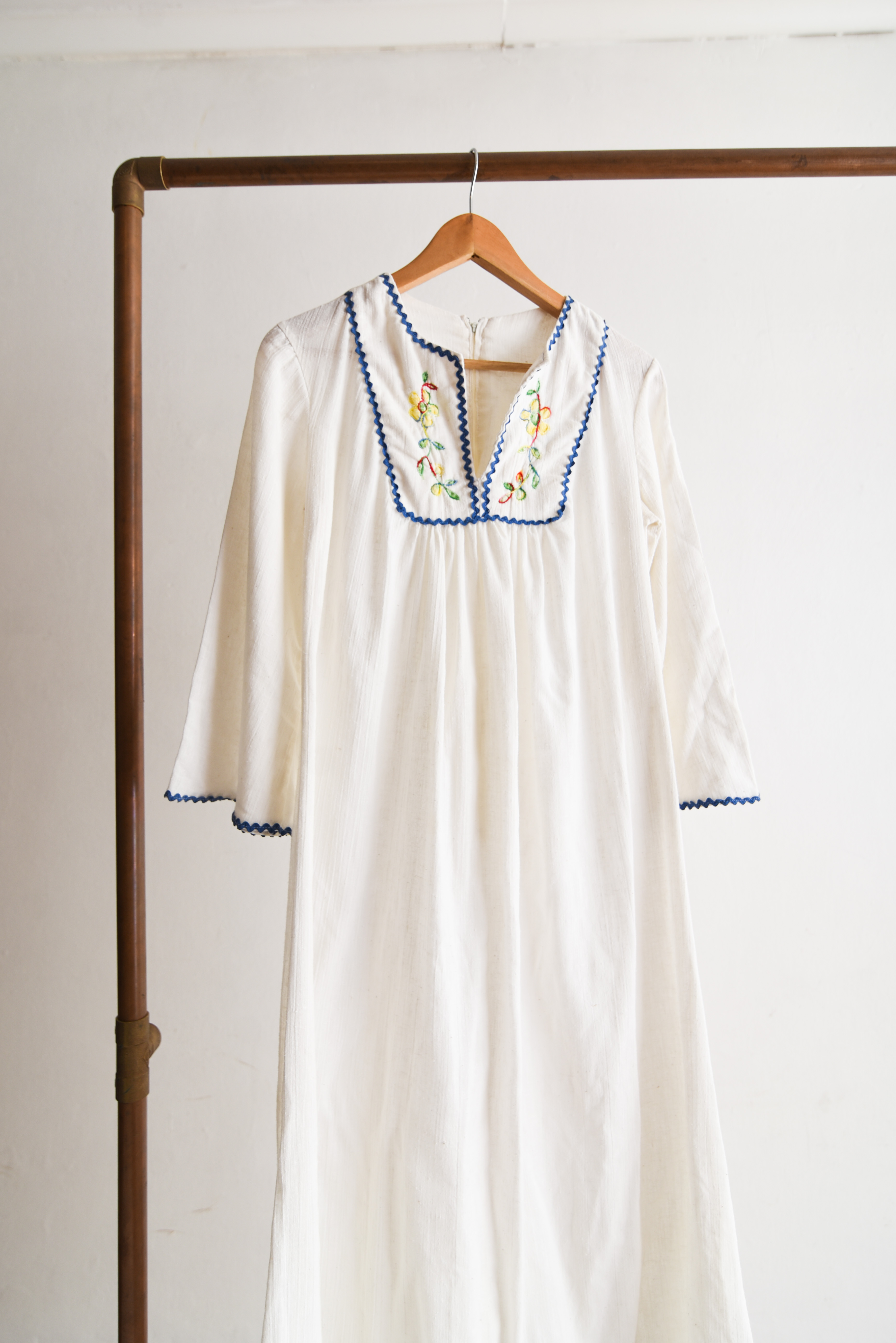 Maxi vestido blanco bordado vintage