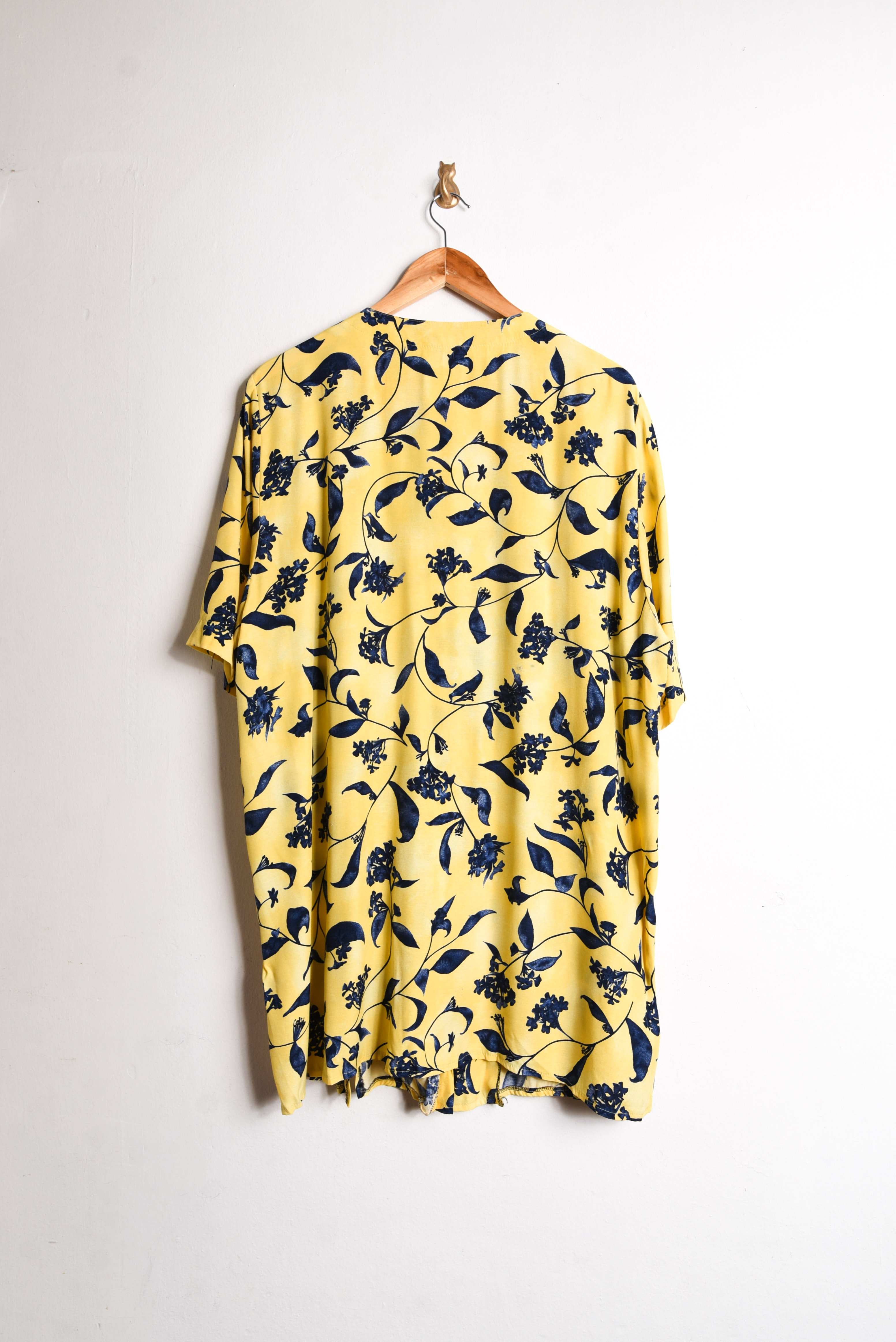 Blusón amarillo floral vintage