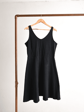 Vestido negro skater