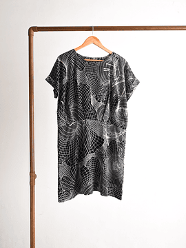 Vestido negro print abstracto