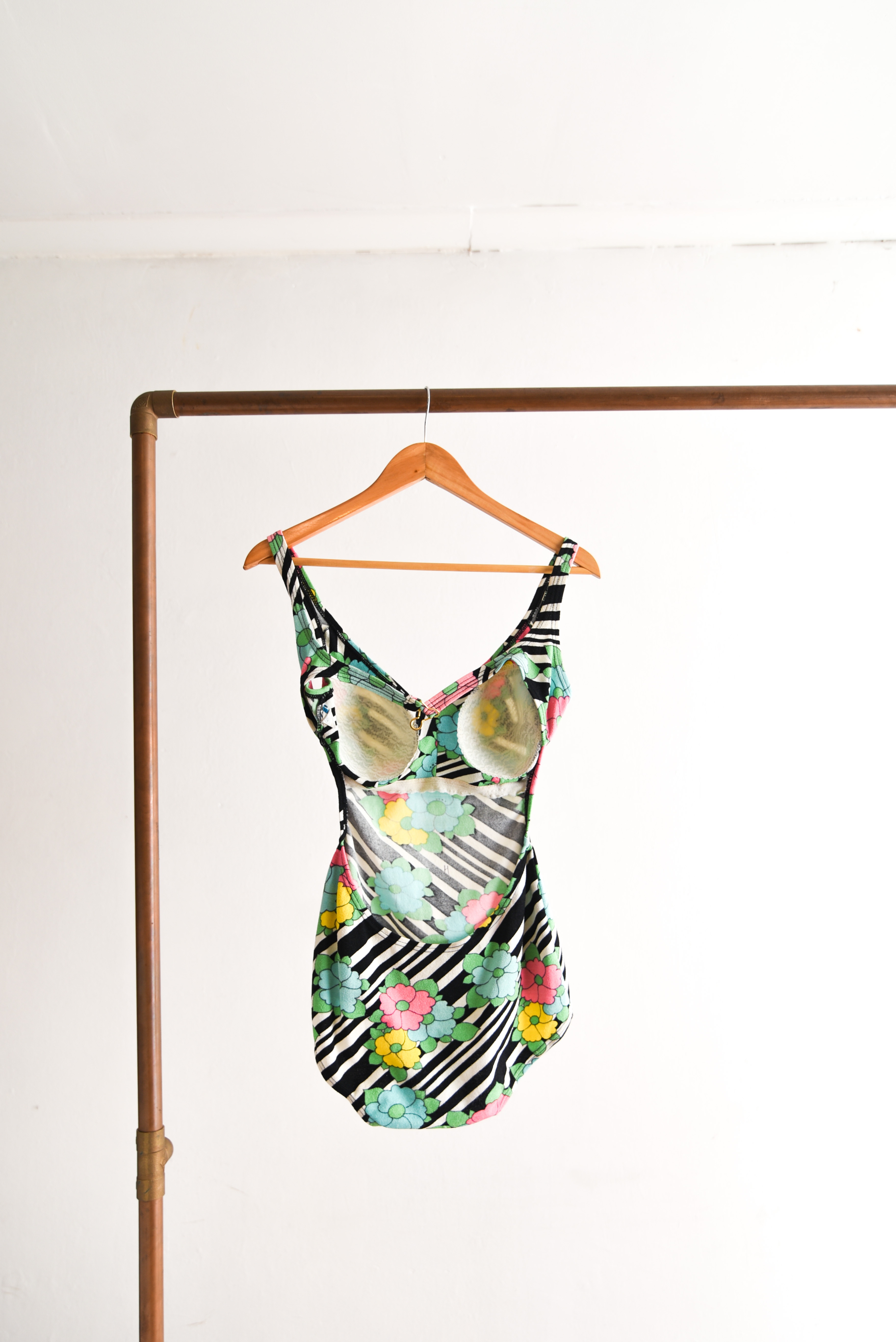 Traje de baño 60s bullet bra