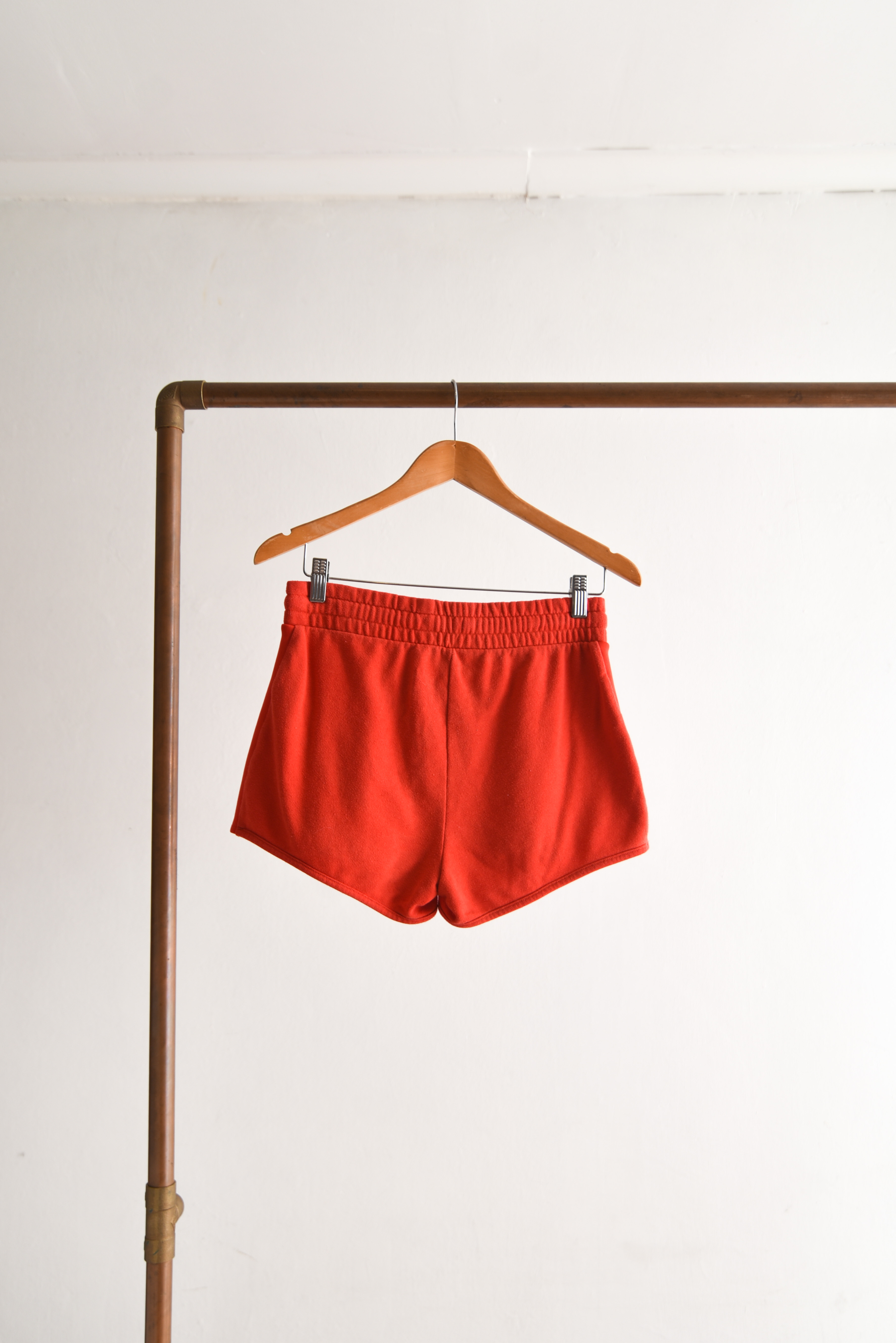 Short rojo sporty 
