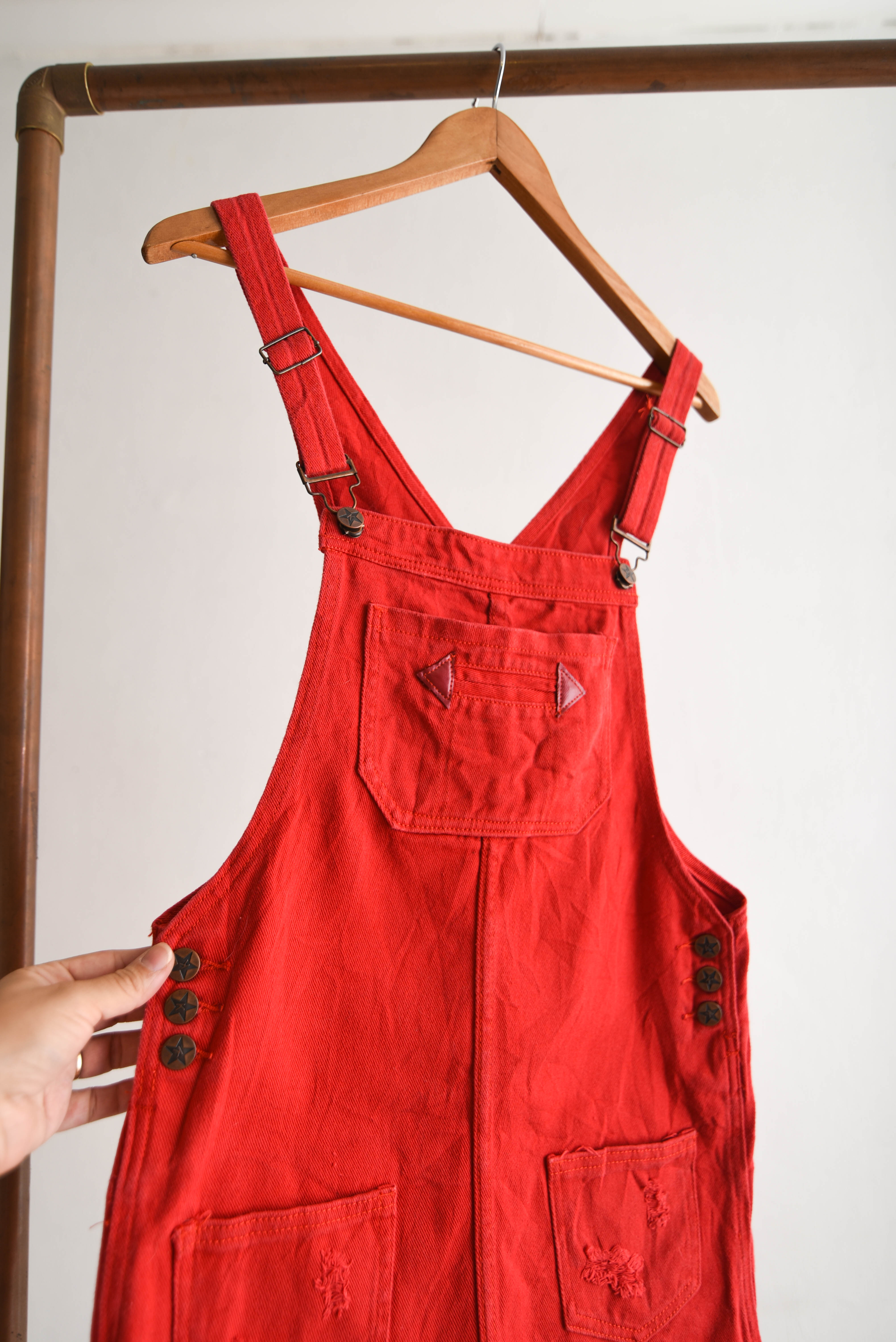Jardinera roja denim