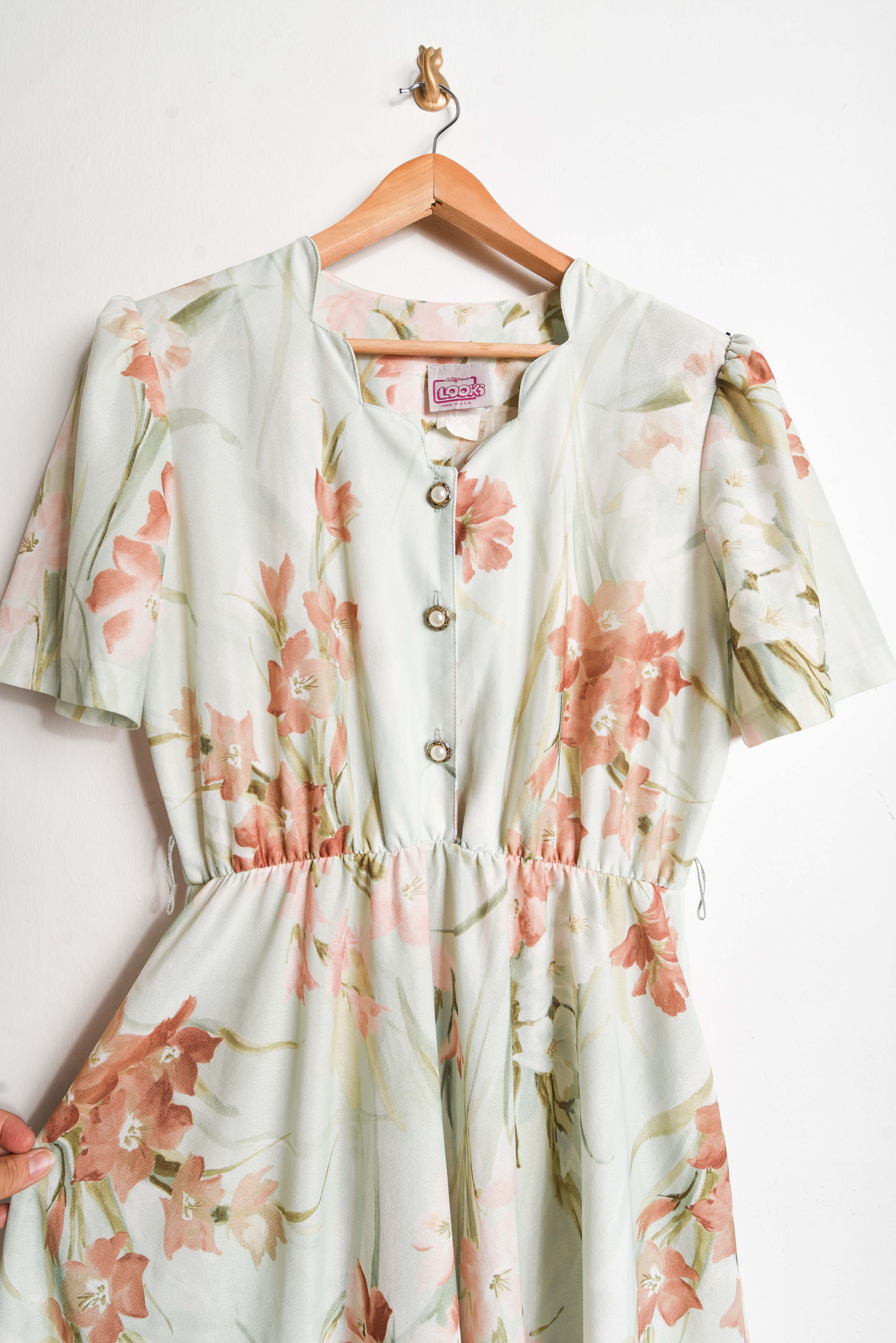 Vestido verde pastel vintage botones