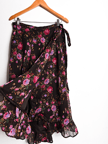 Falda vaporosa Laura Ashley