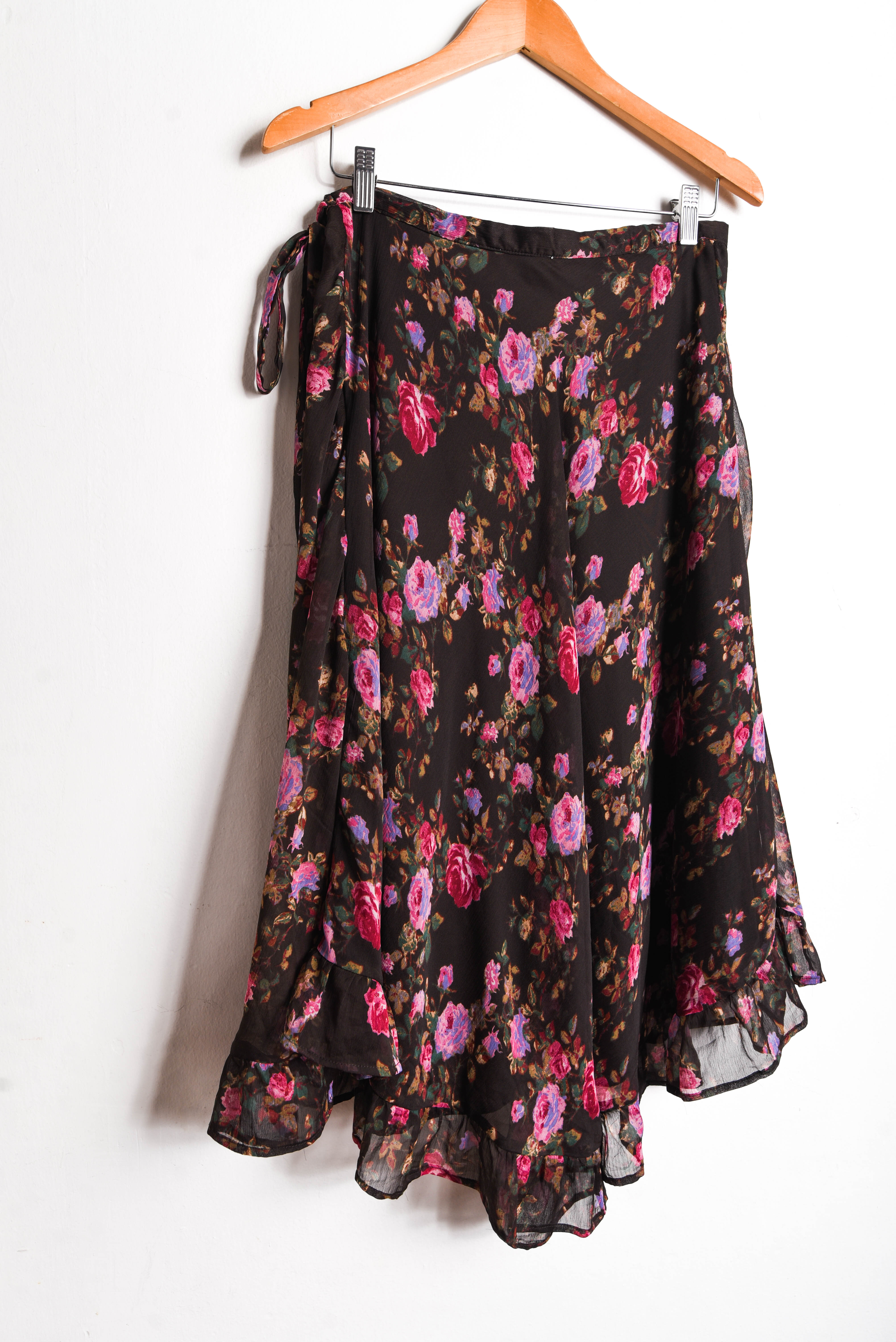 Falda vaporosa Laura Ashley