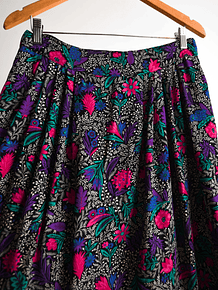 Falda midi vintage floral