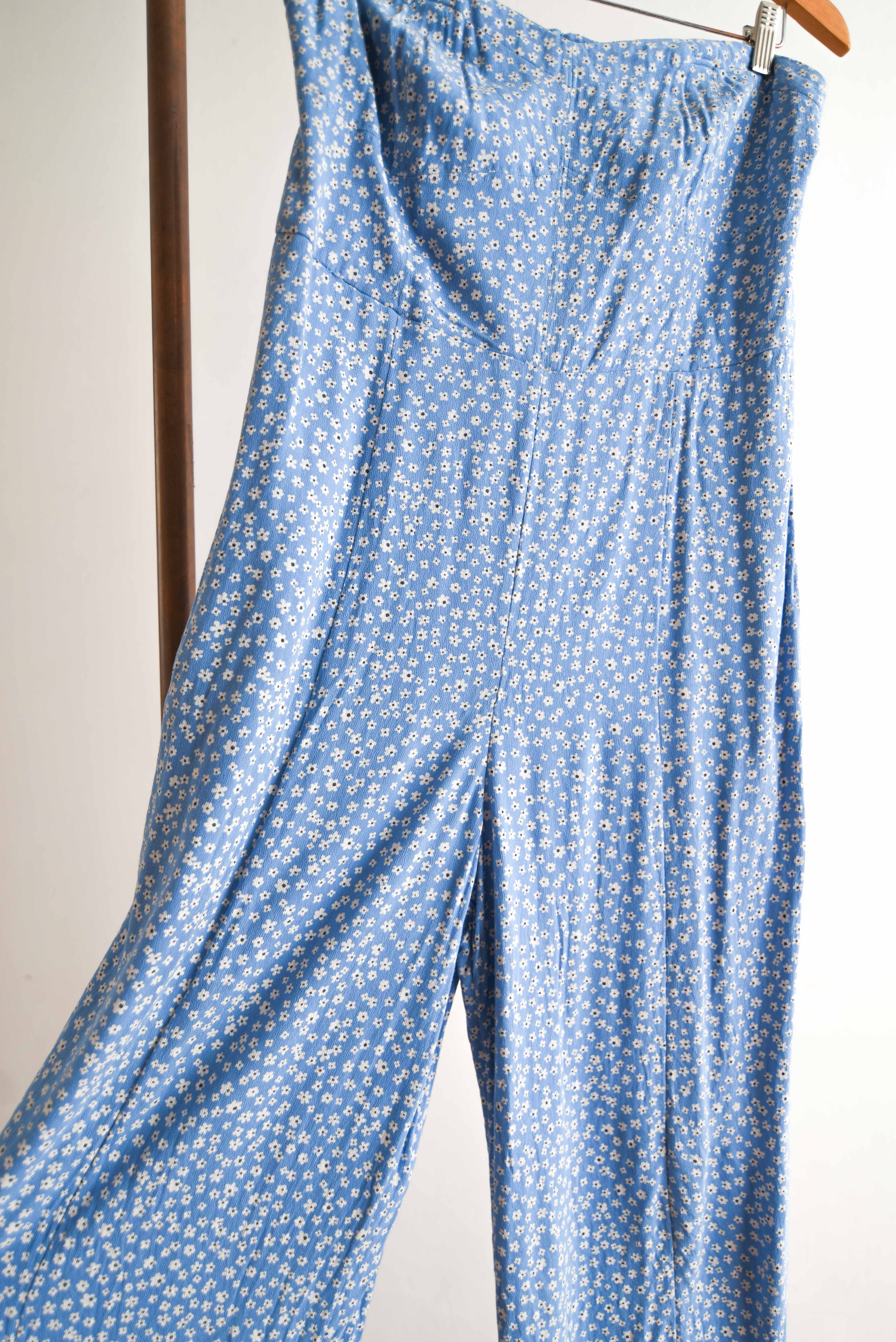 Enterito celeste floral