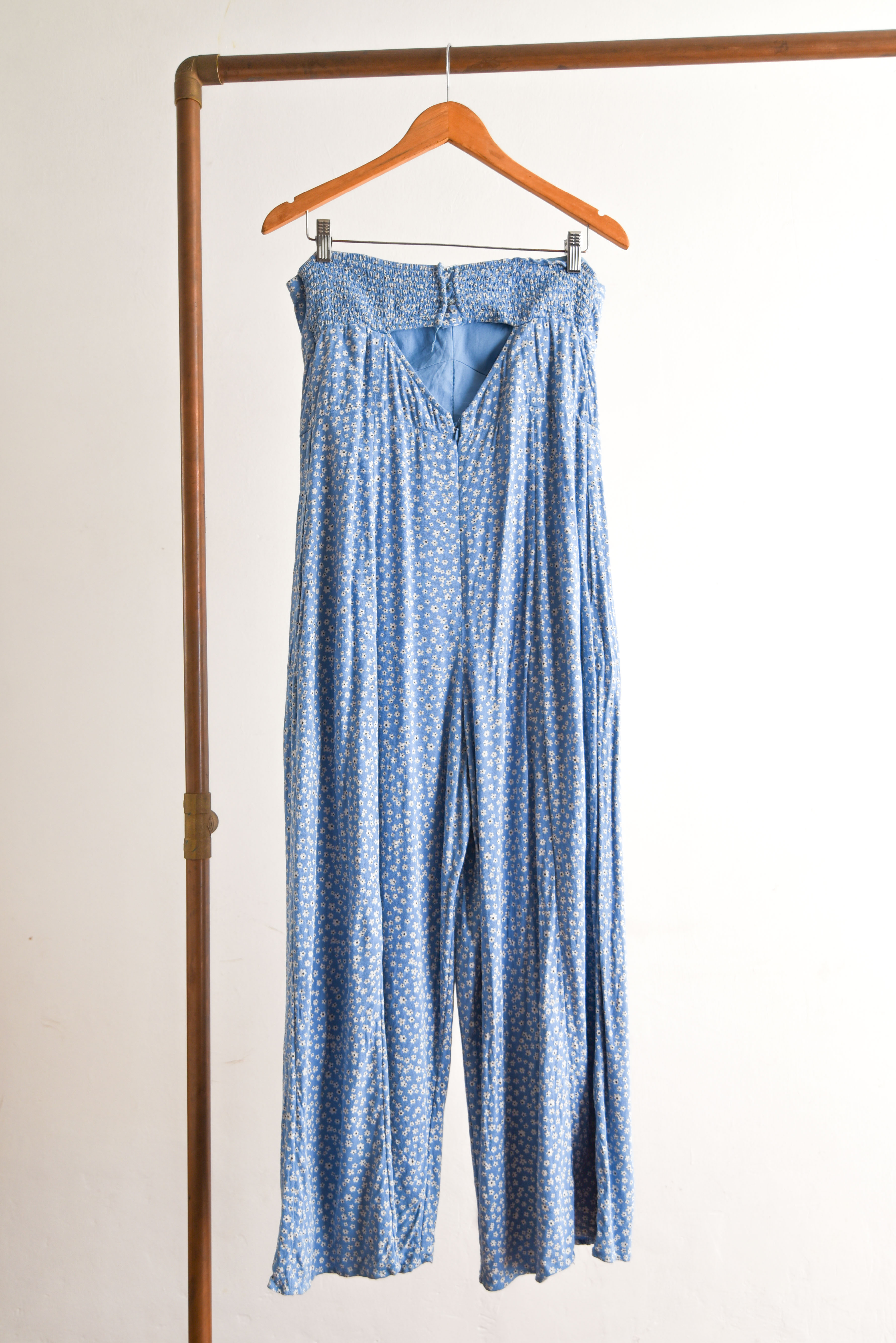 Enterito celeste floral