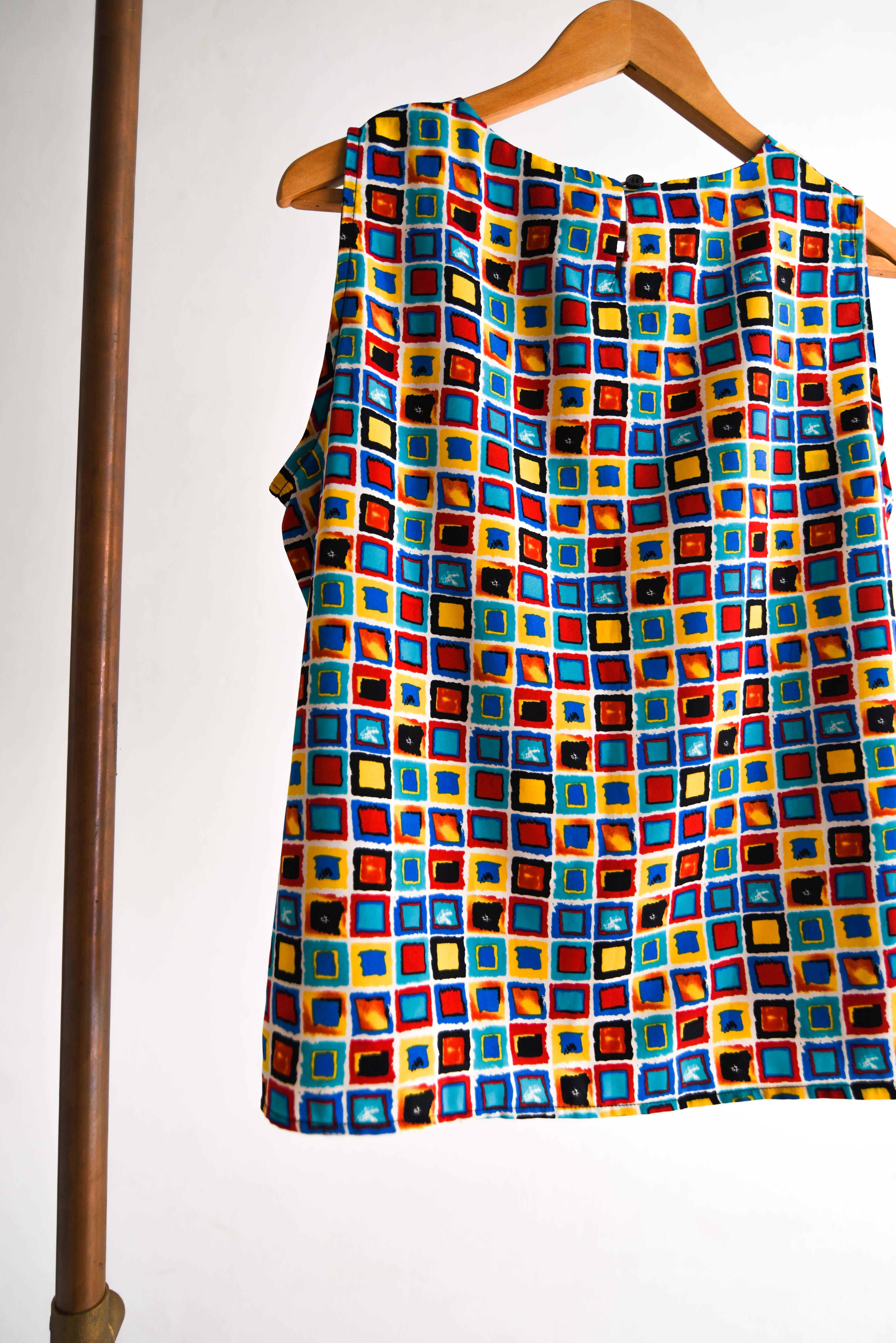 Blusa multicolor cuadritos