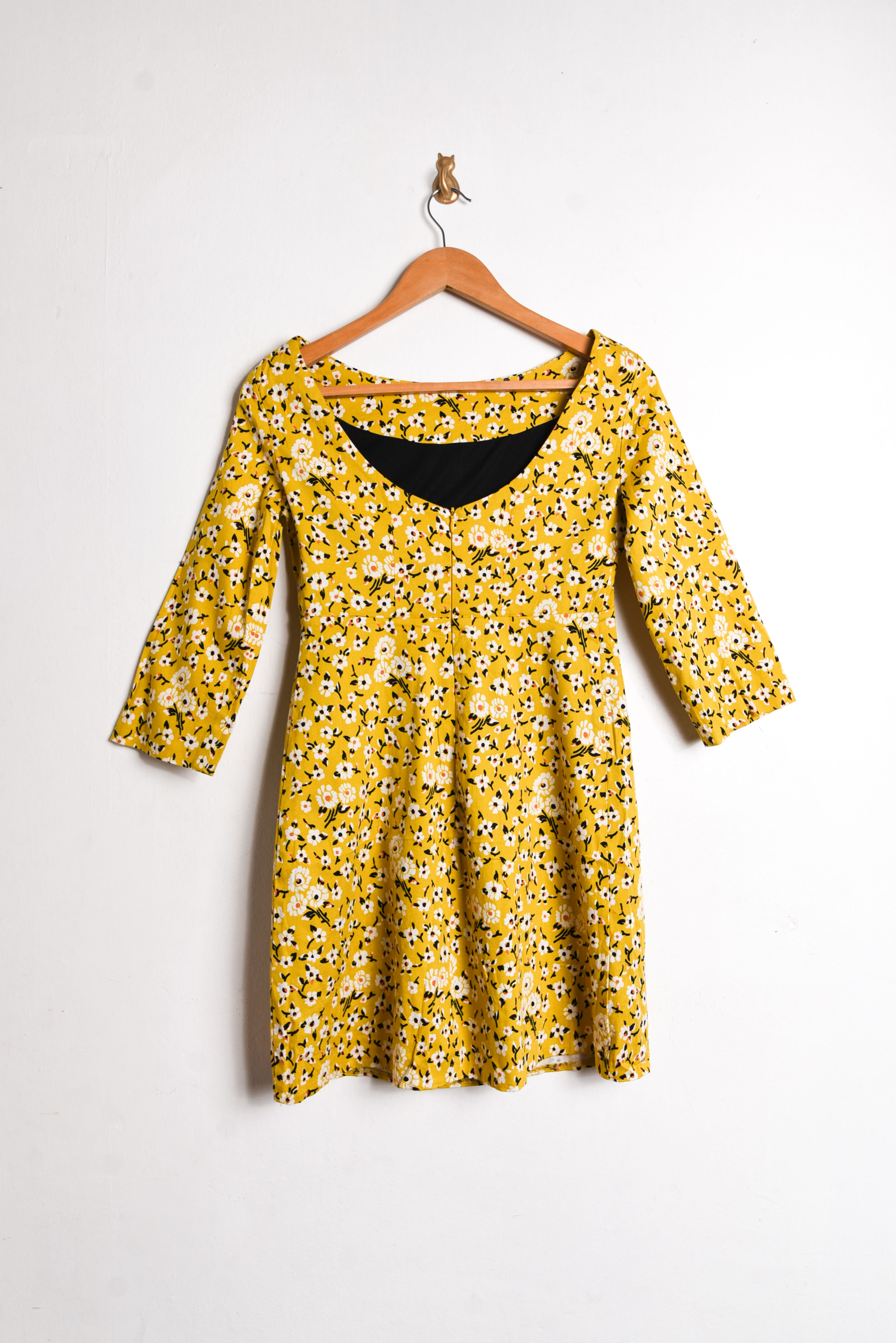 Vestido floral Zara