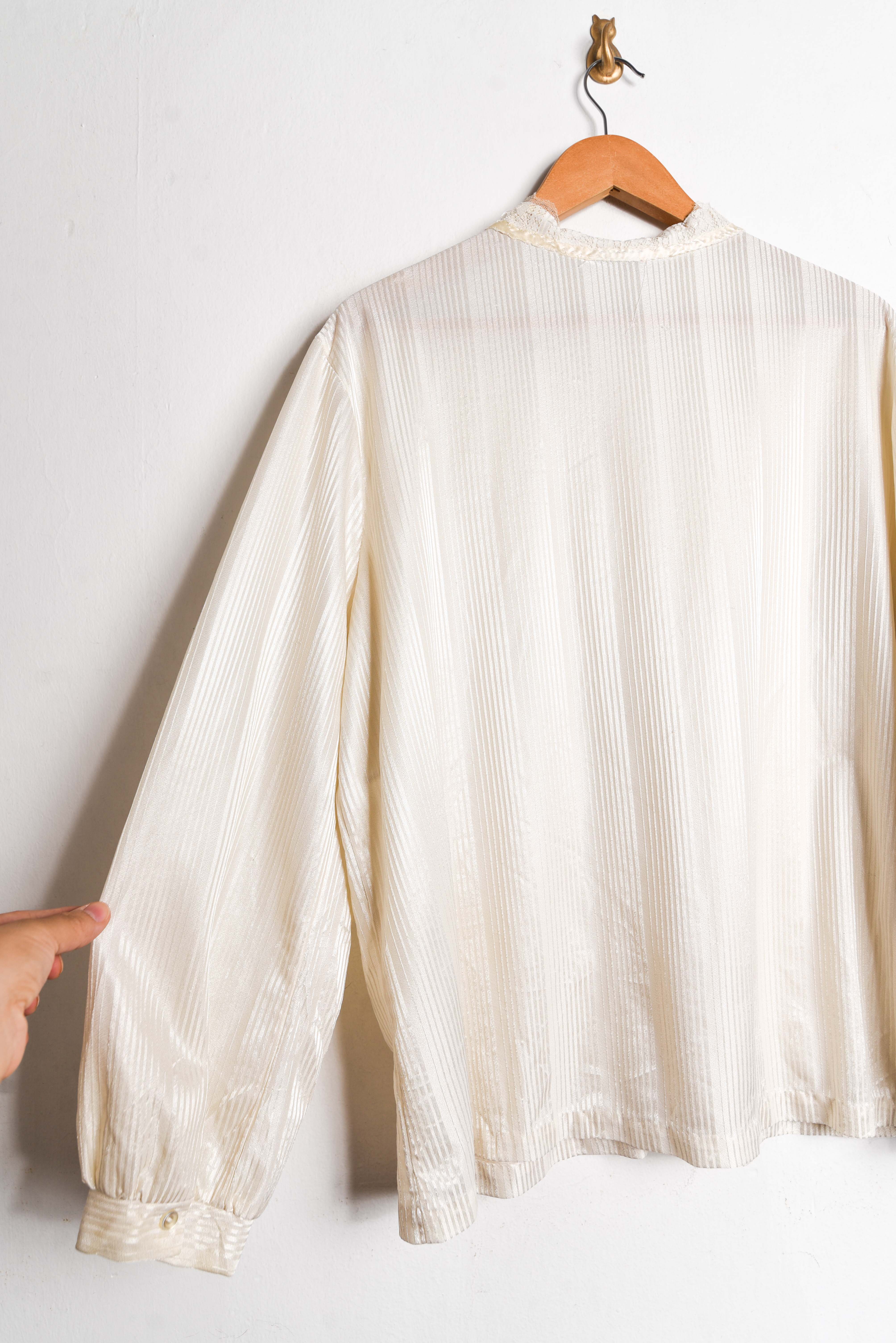 Blusa rayada satín encaje