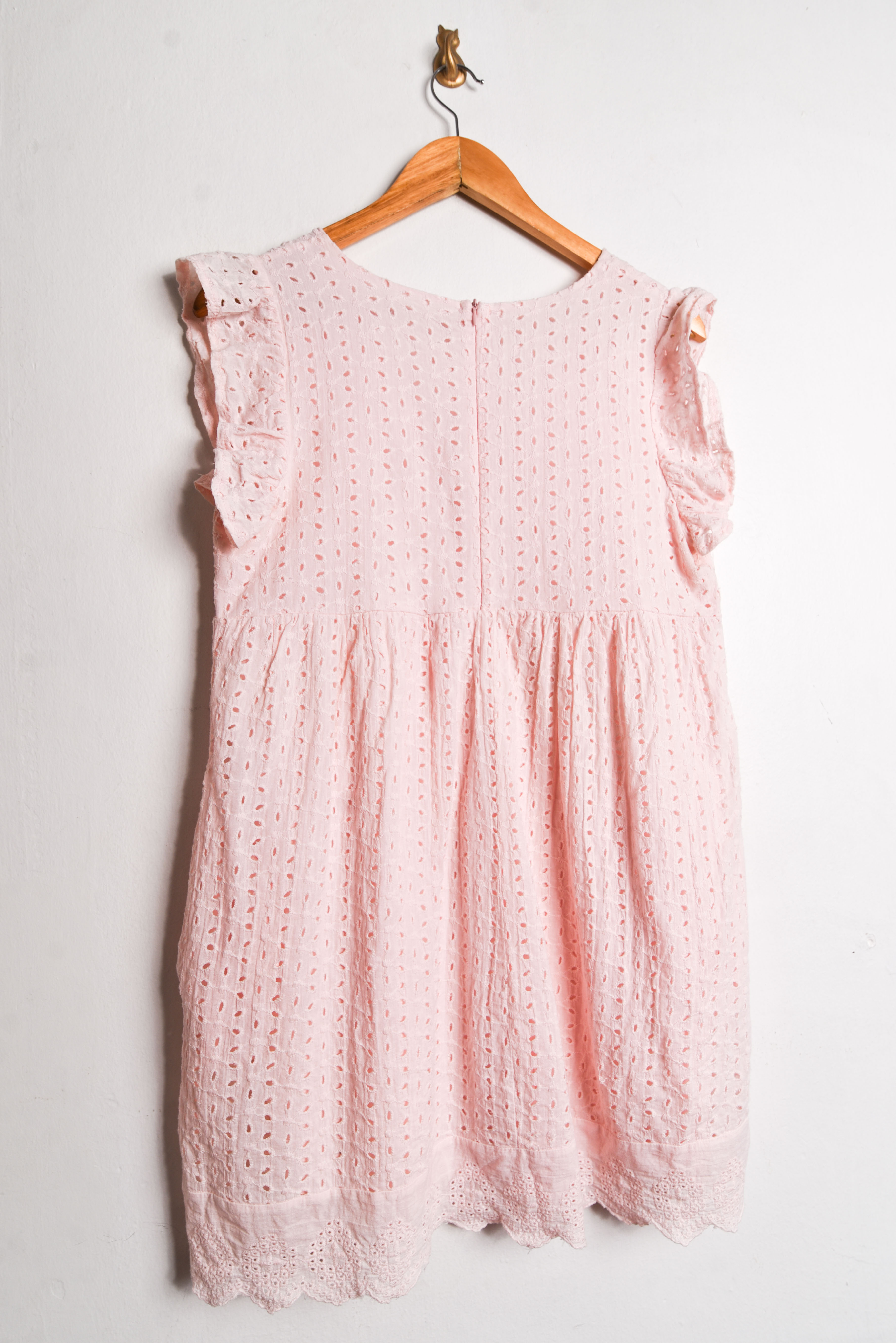 Vestido rosa pastel broderie
